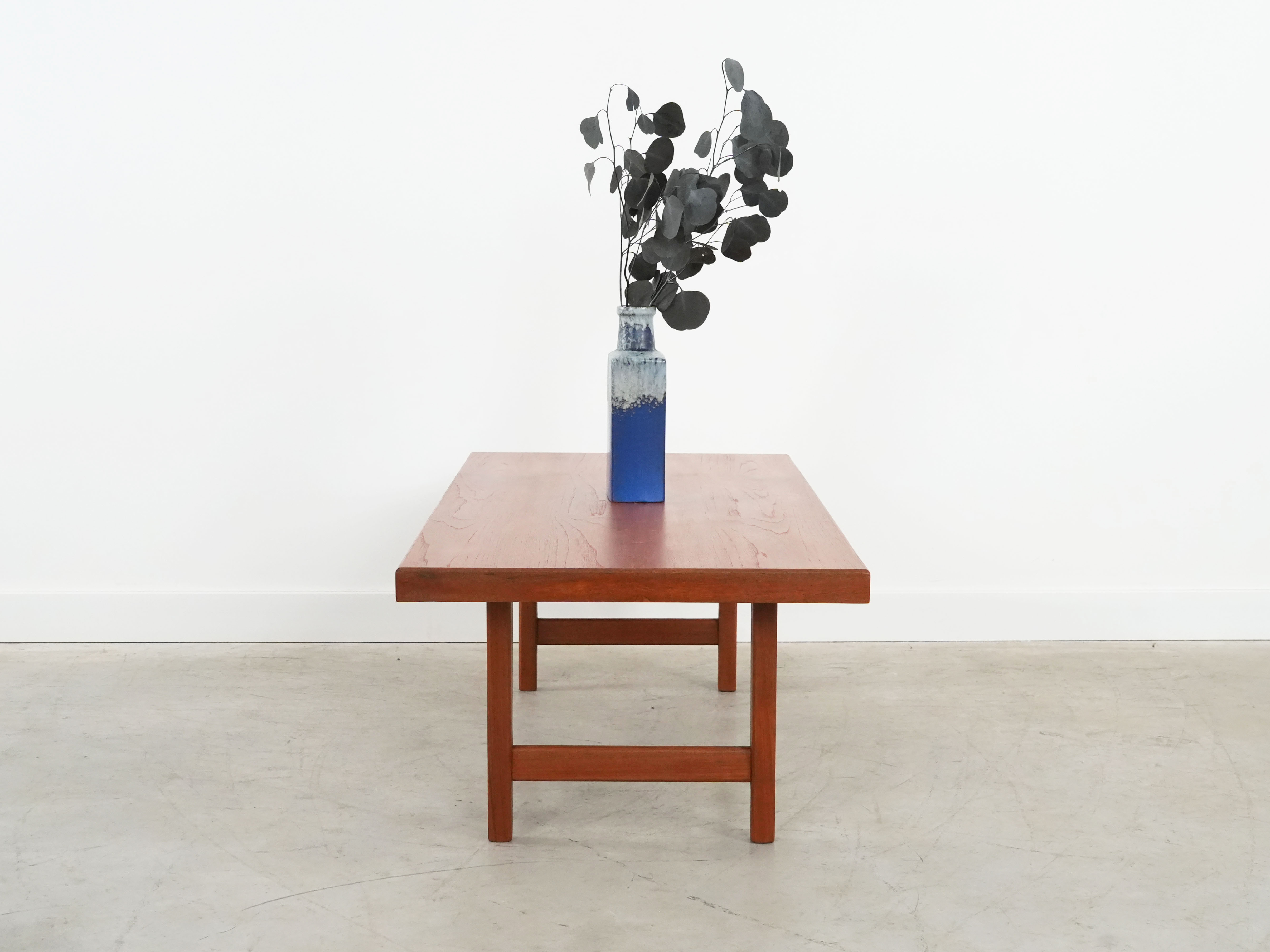 Coffee table teak wood 1970s