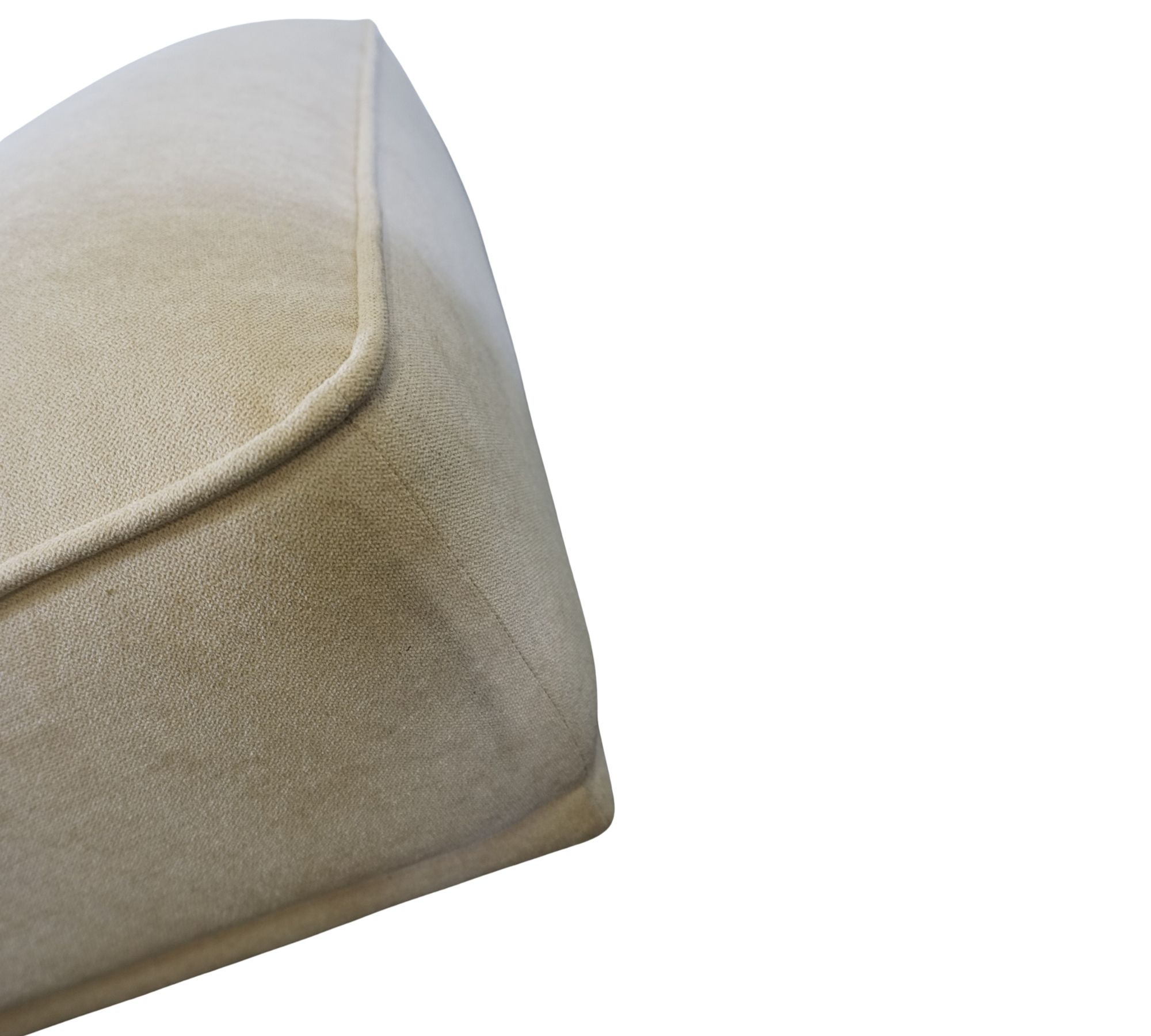 Leonora Hocker Form Cream