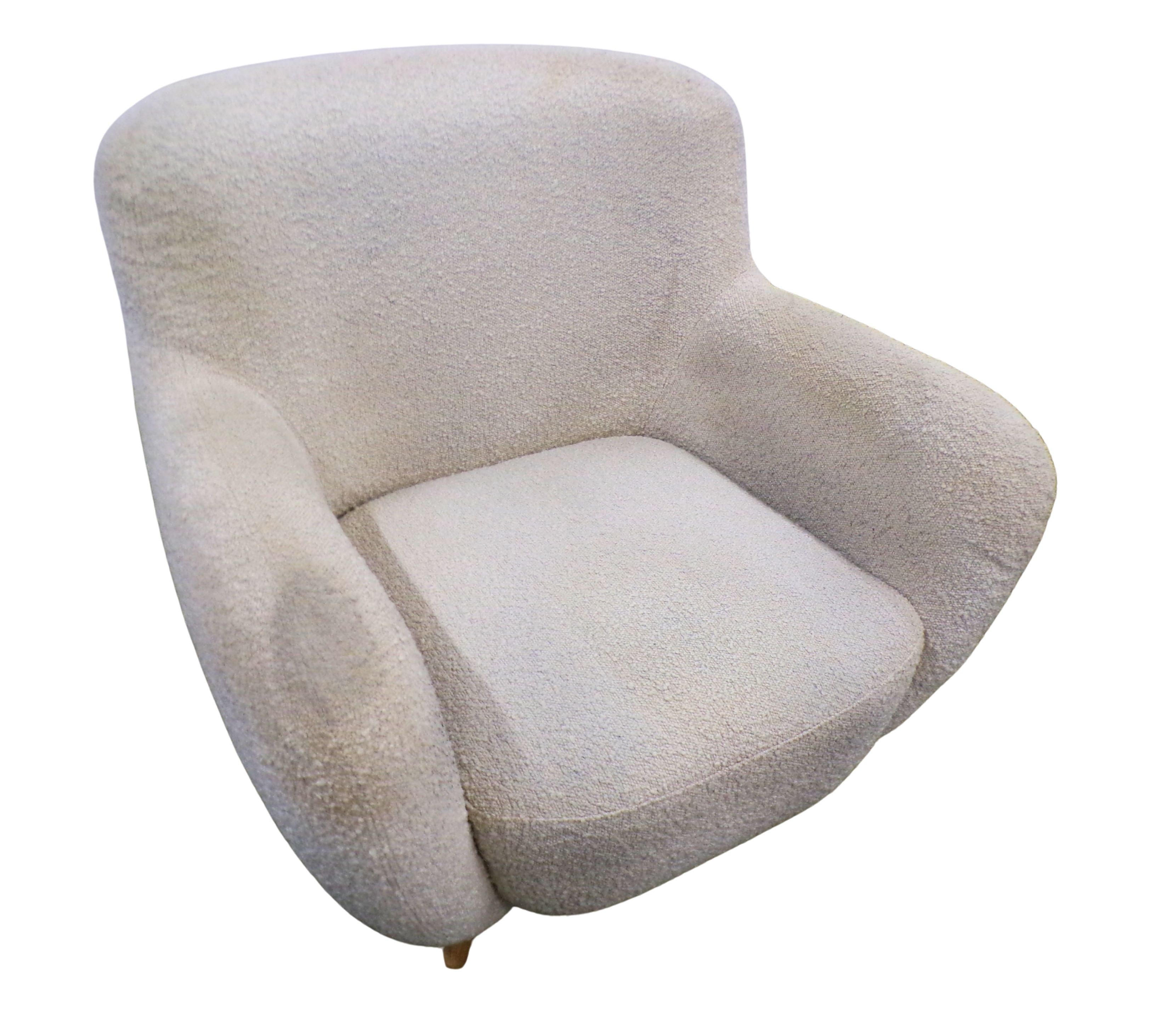 Otis Sessel Maya Cream