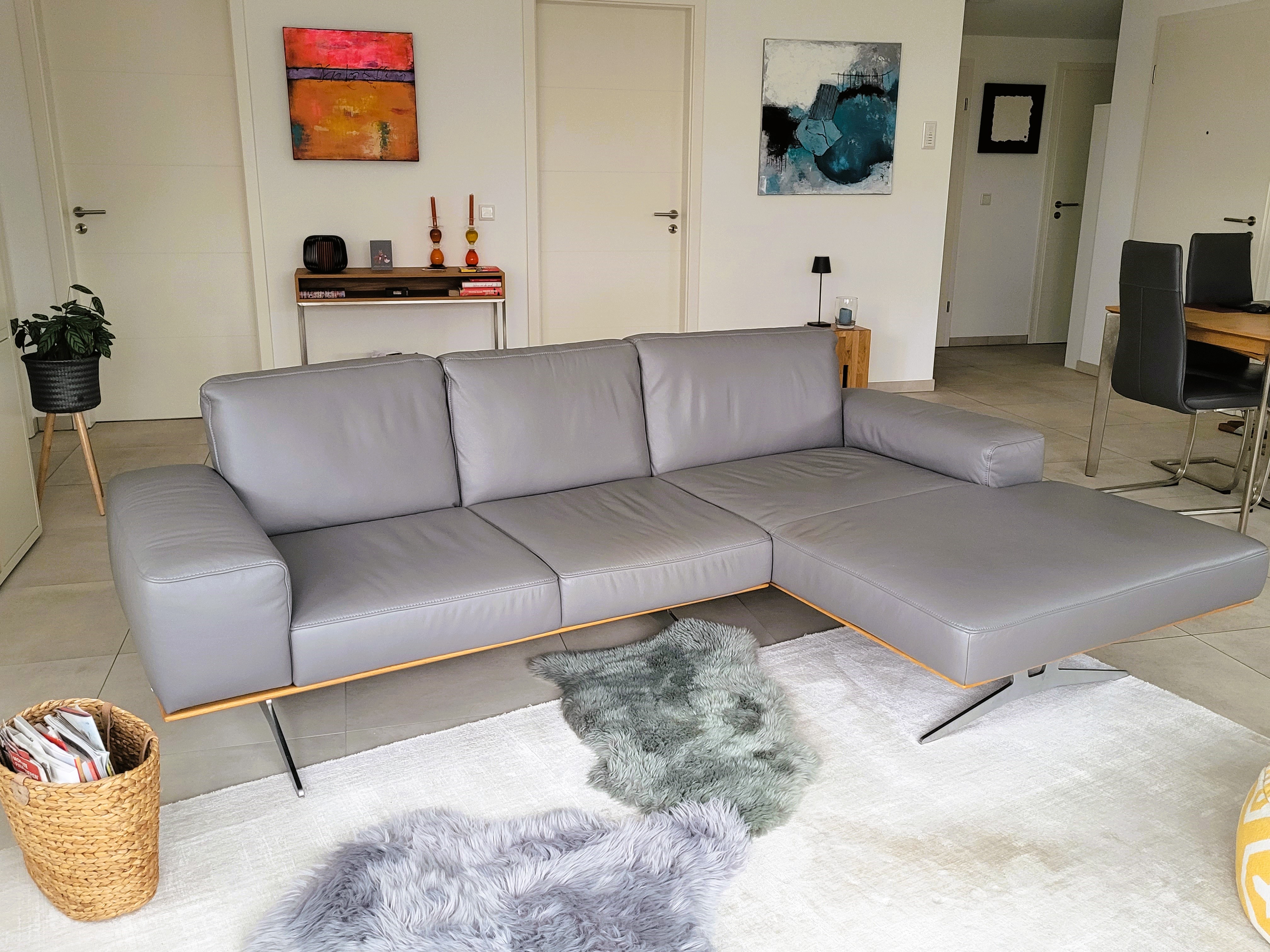 Hiero Sofa Récamiere Rechts & Icarus Sessel Leder Grau