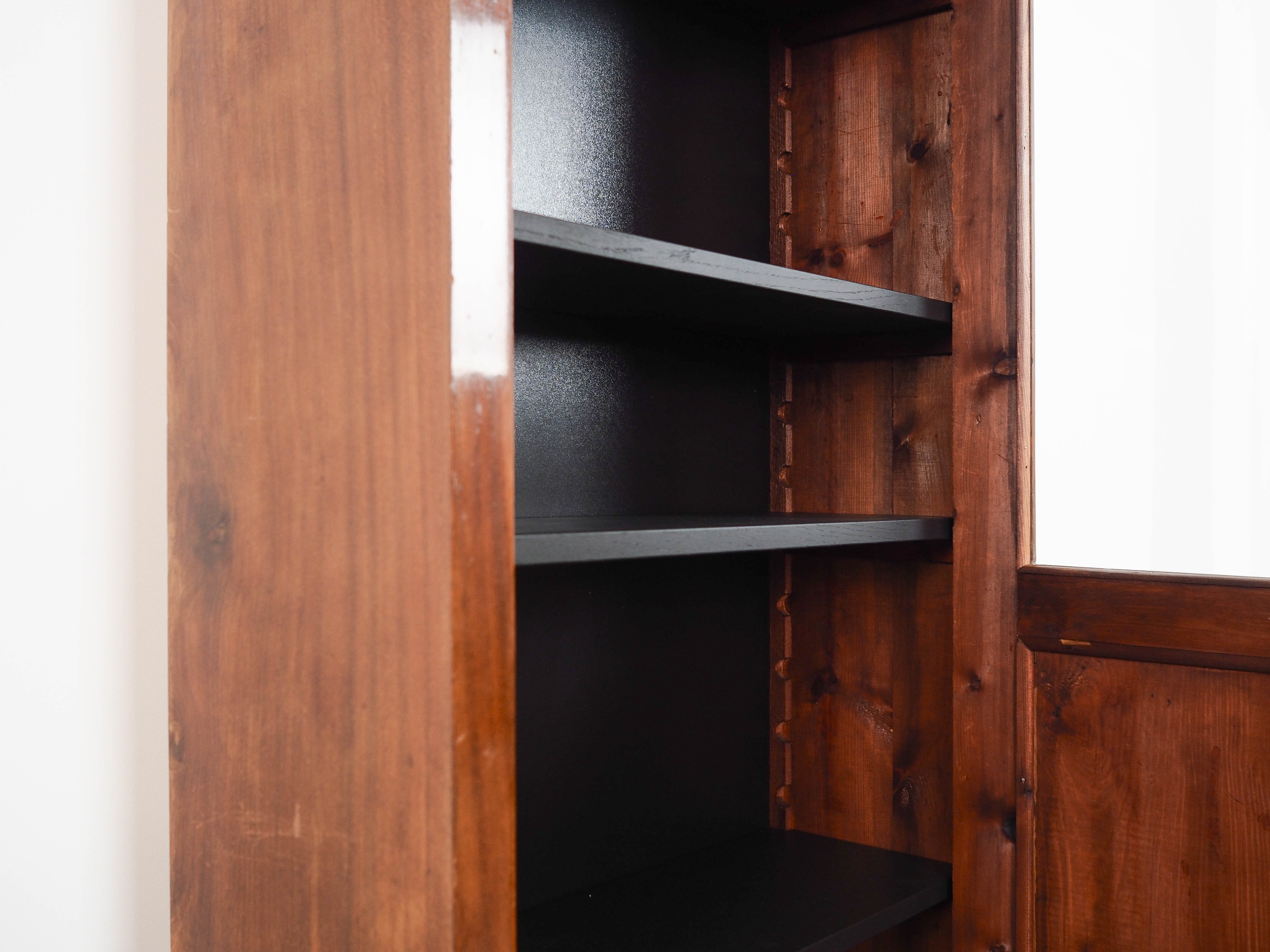 Vitrine Walnussholz 1960er Jahre