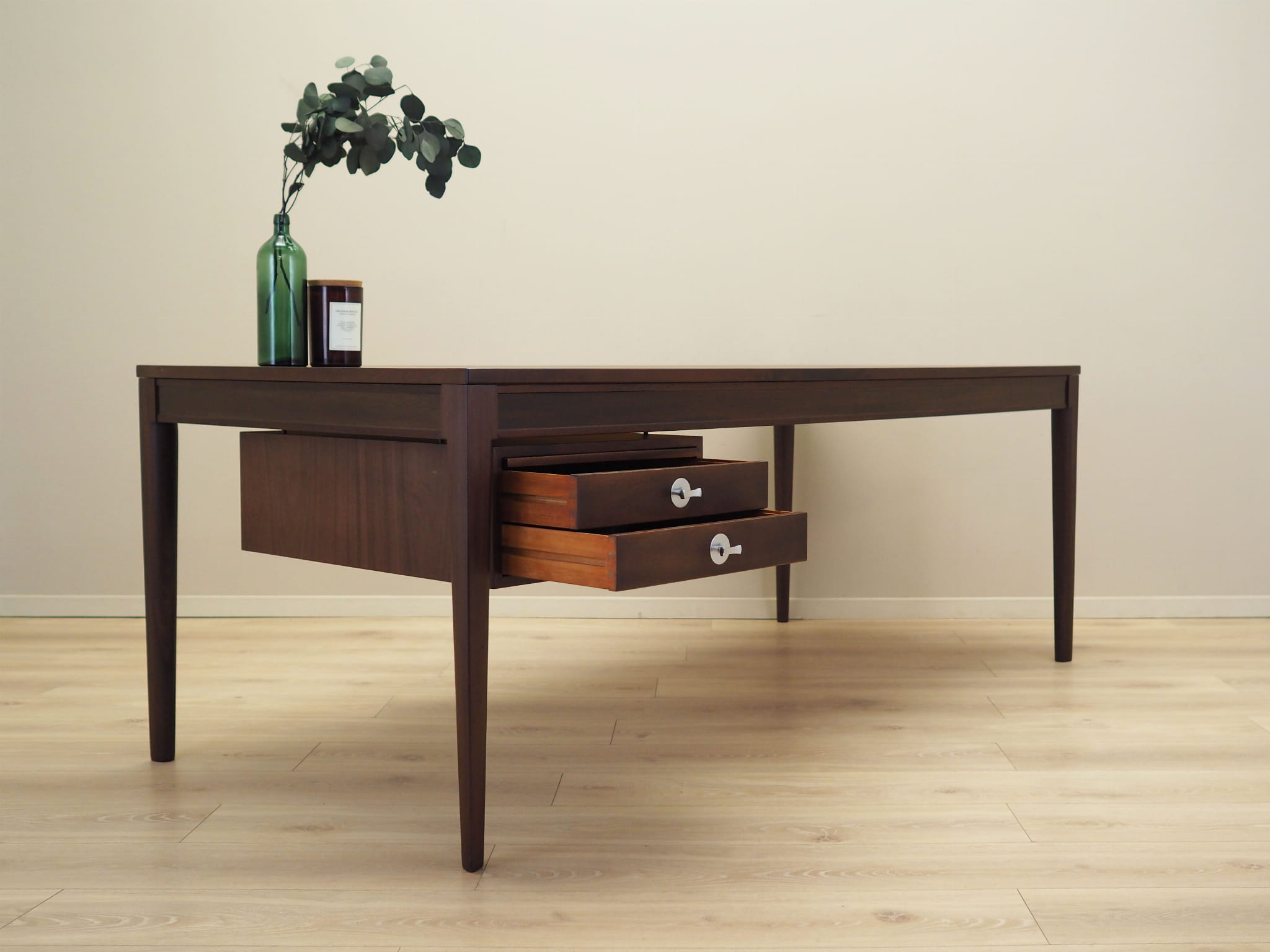 Mahogany Schreibtisch1970 Jahre