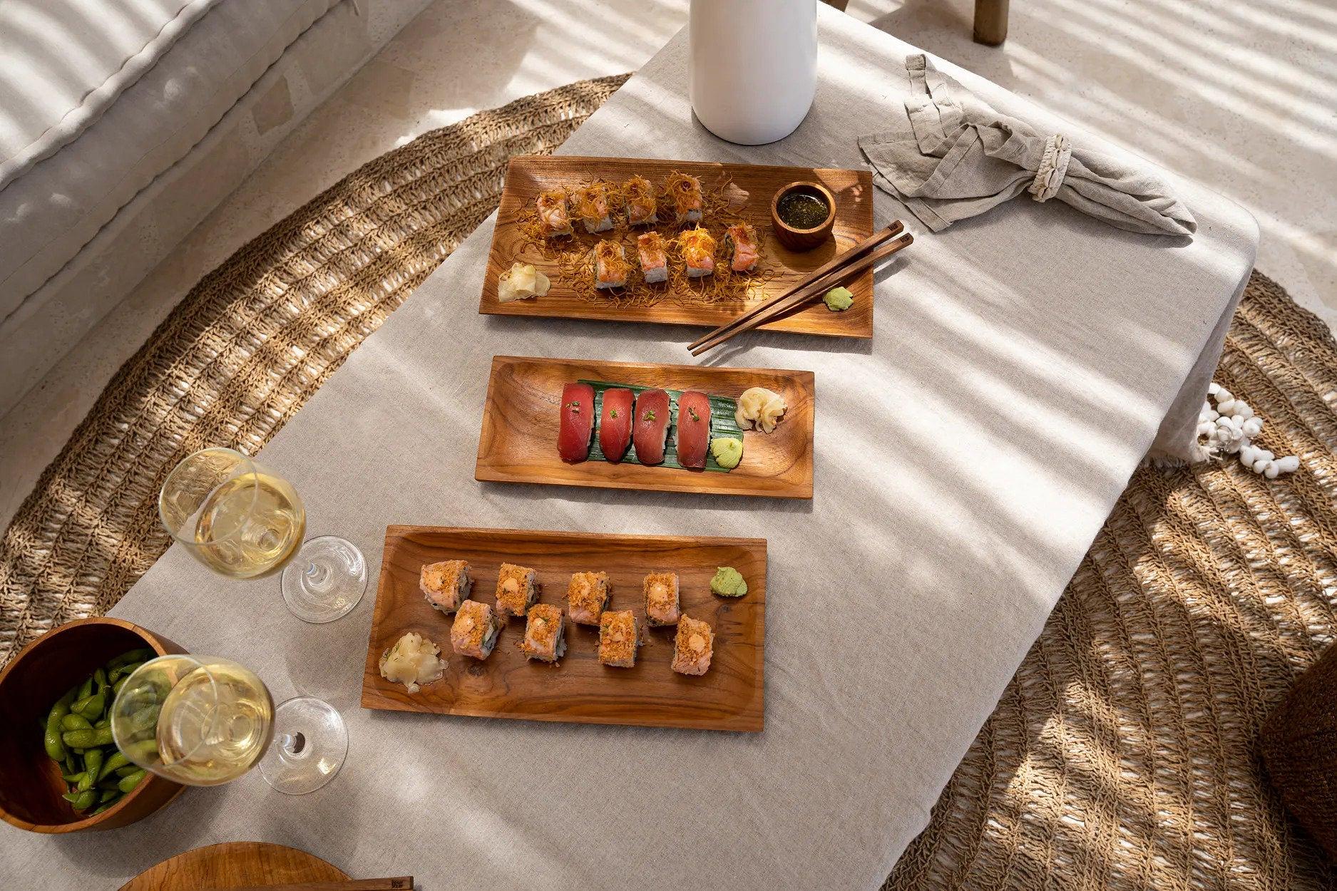 The Teakwood root Sushi Plate S 1