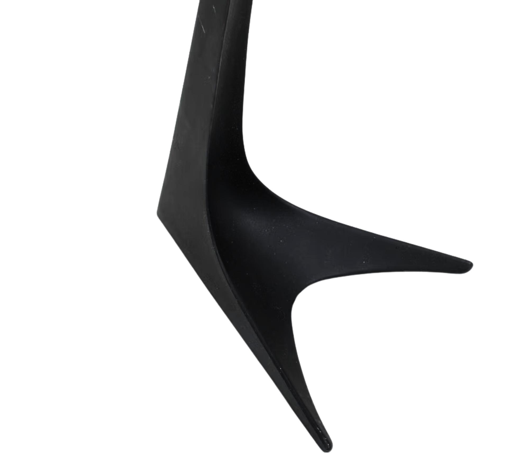 Montjuic Floor Lamp Black White 4