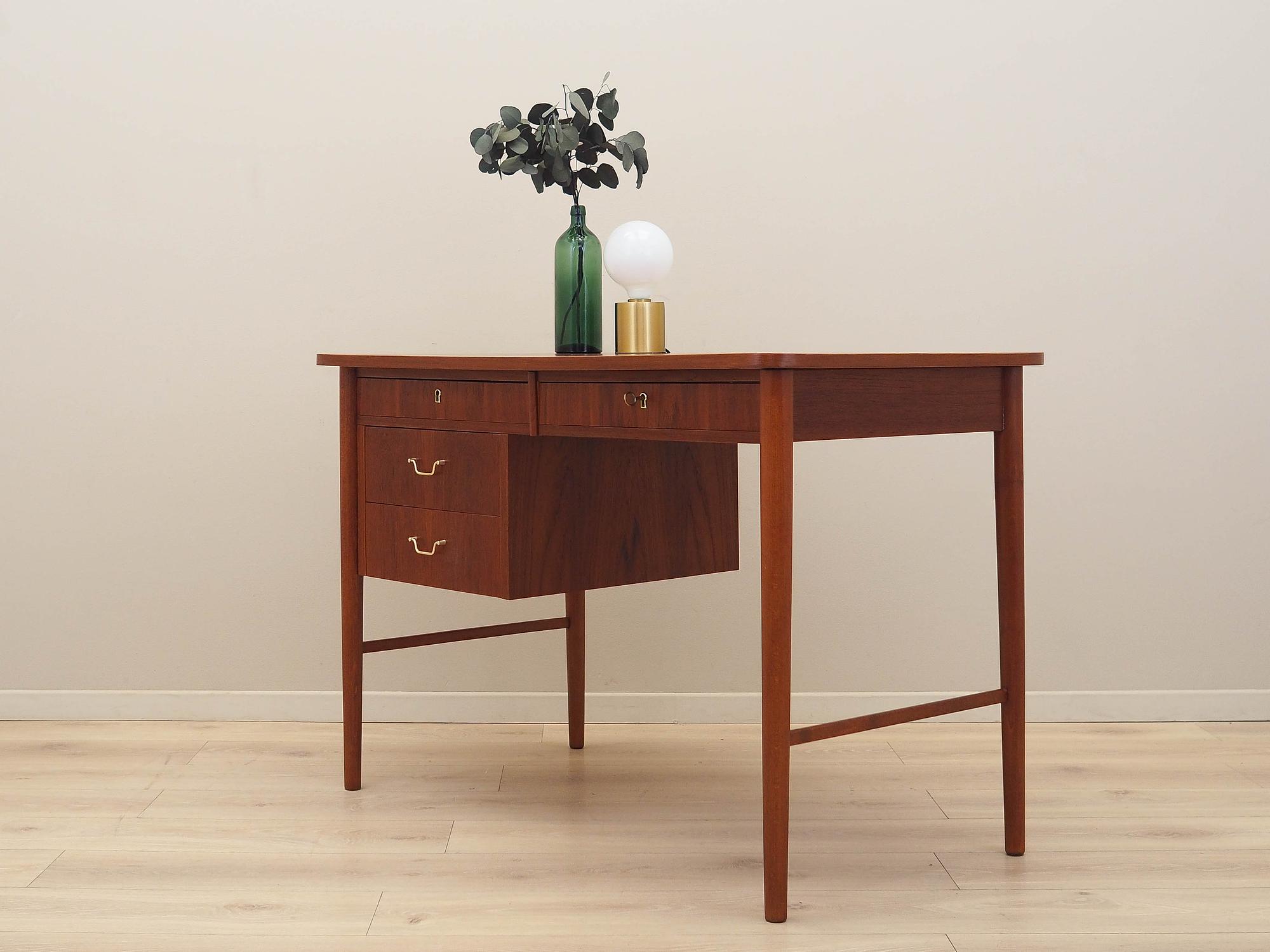 Scrivania in teak marrone anni '60 2