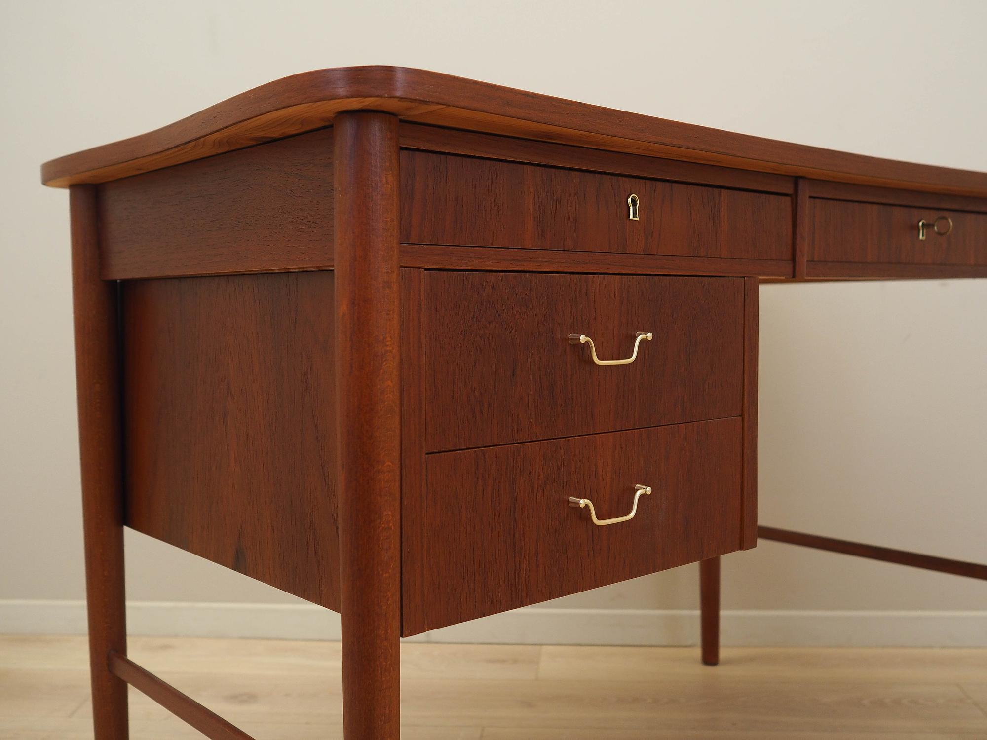 Teak desk Brown 1960s 8
