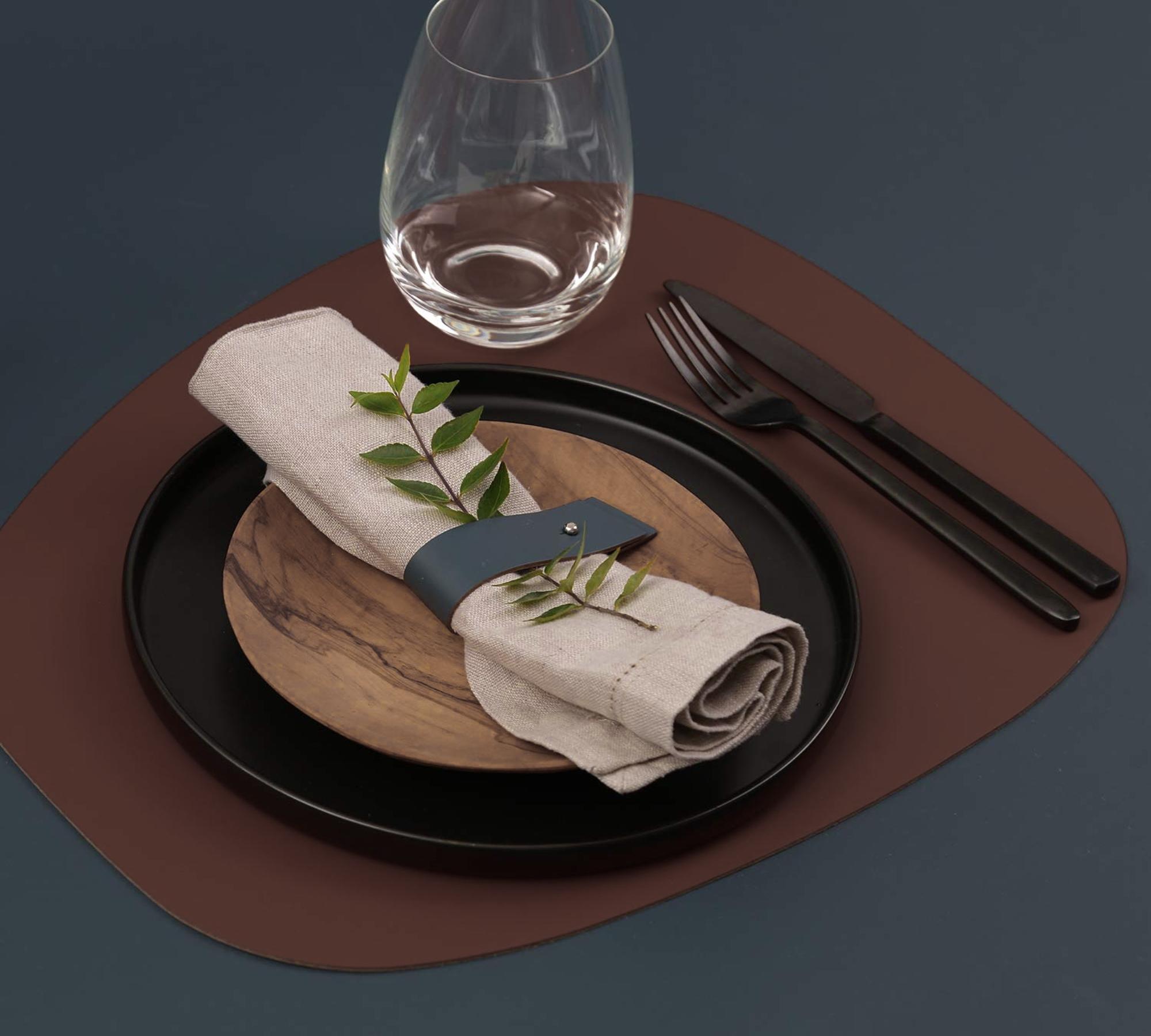 6x Stone Tischset 100% Recyceltes Leder Kakao 1