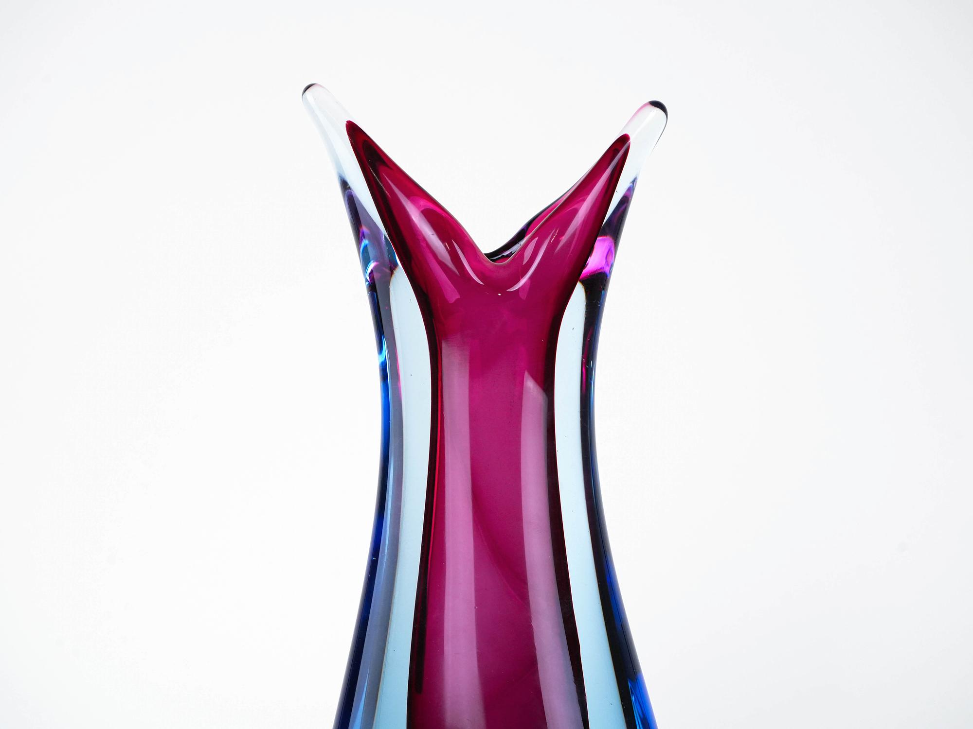 Vase Murano glass Blue 1960s 4