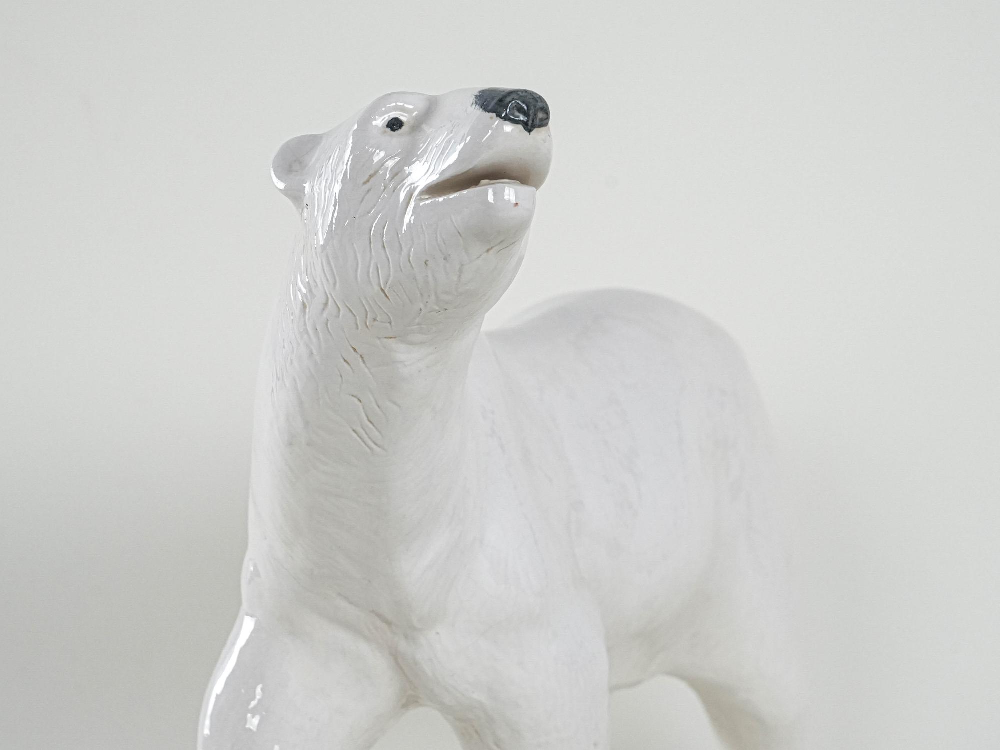 Eisbär Skulptur Keramik 5