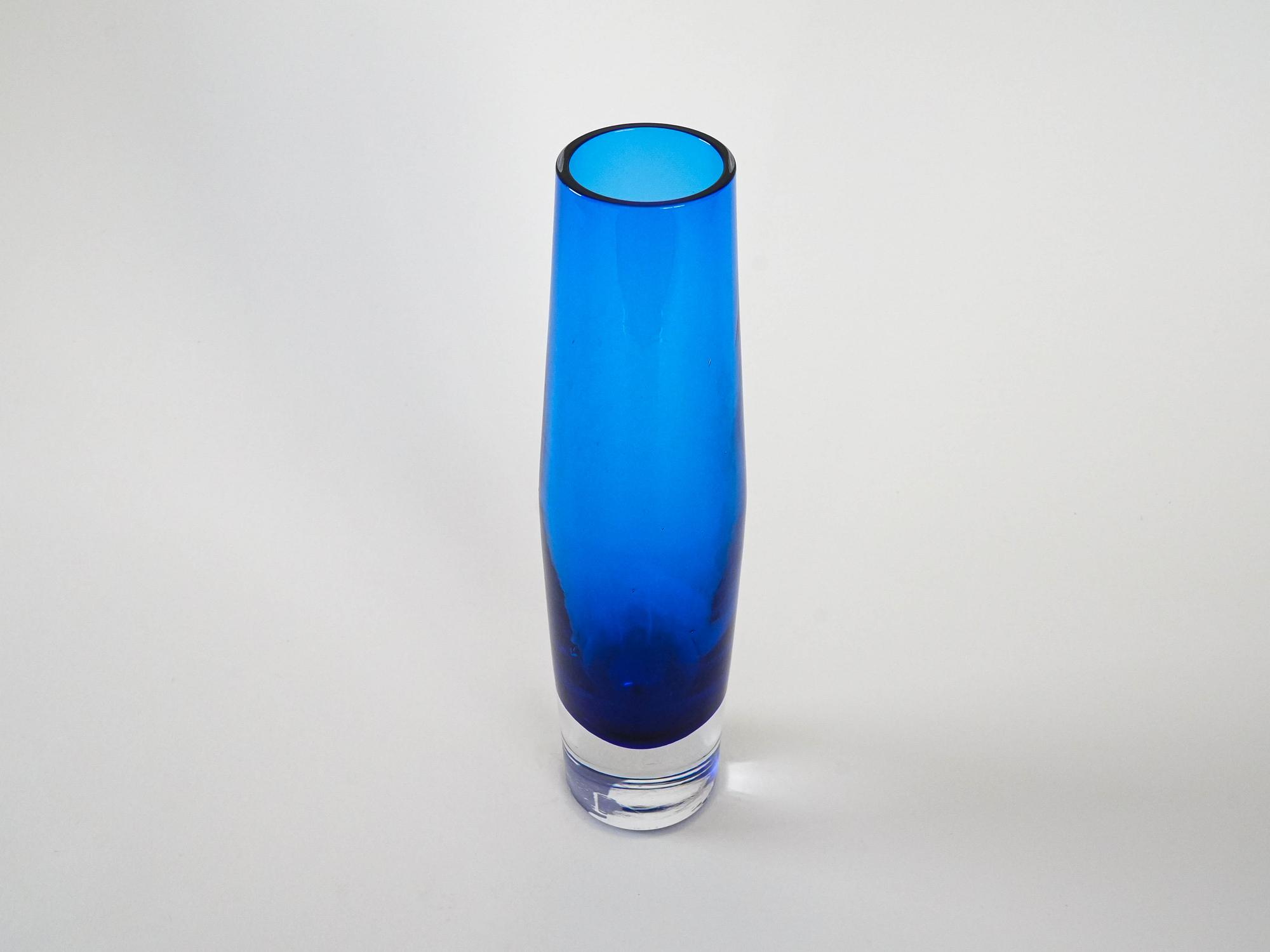 Vaso in vetro cobalto 4