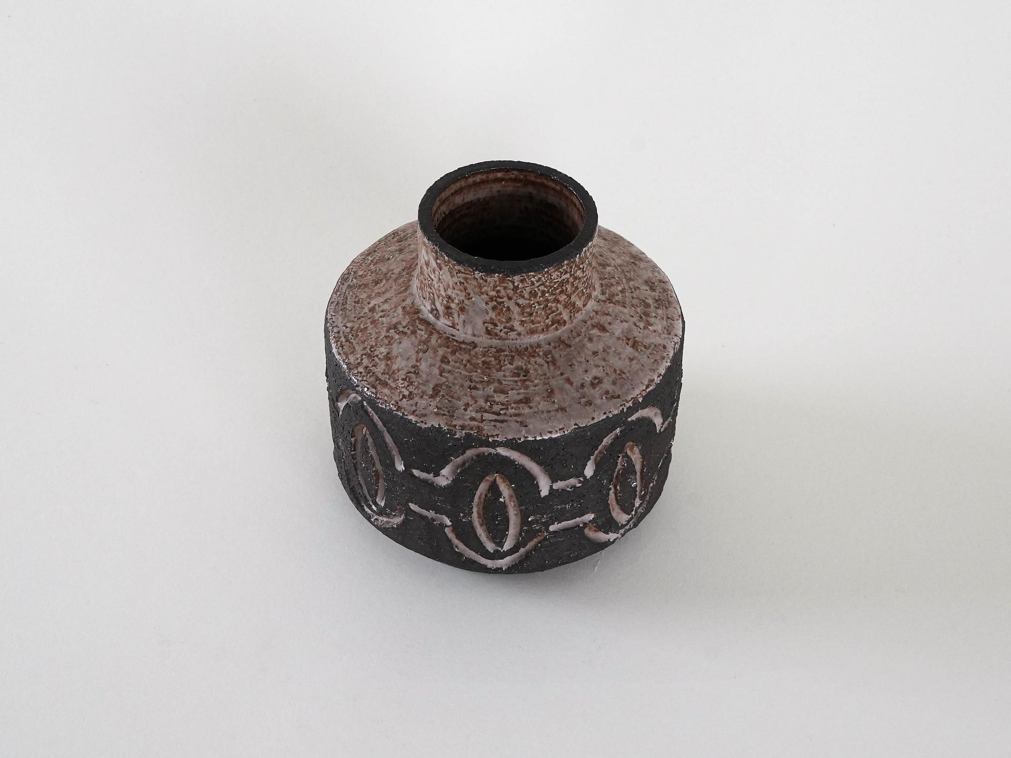 Ceramic vase Brown 4