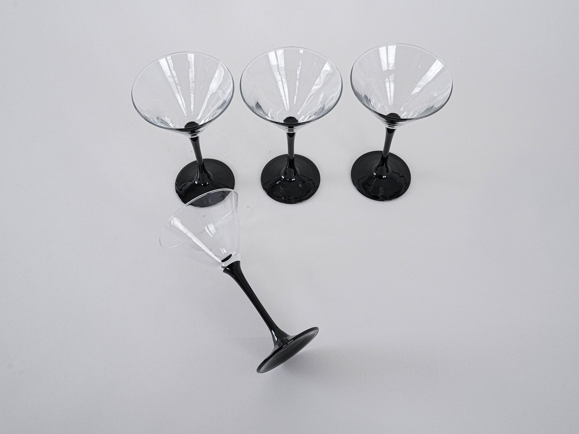 Martini glasses 4x Black 5
