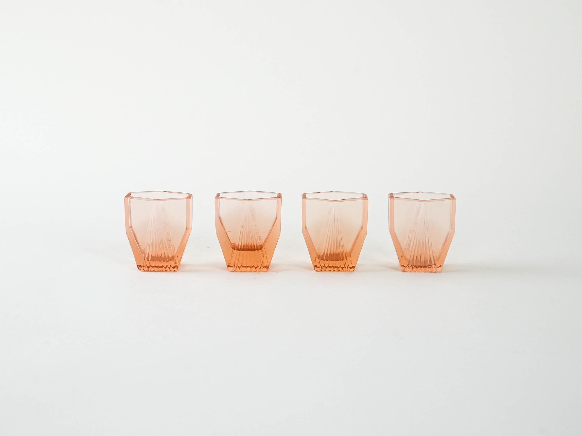4x Art déco Schnapsgläser Rosa 1930er Jahre 2