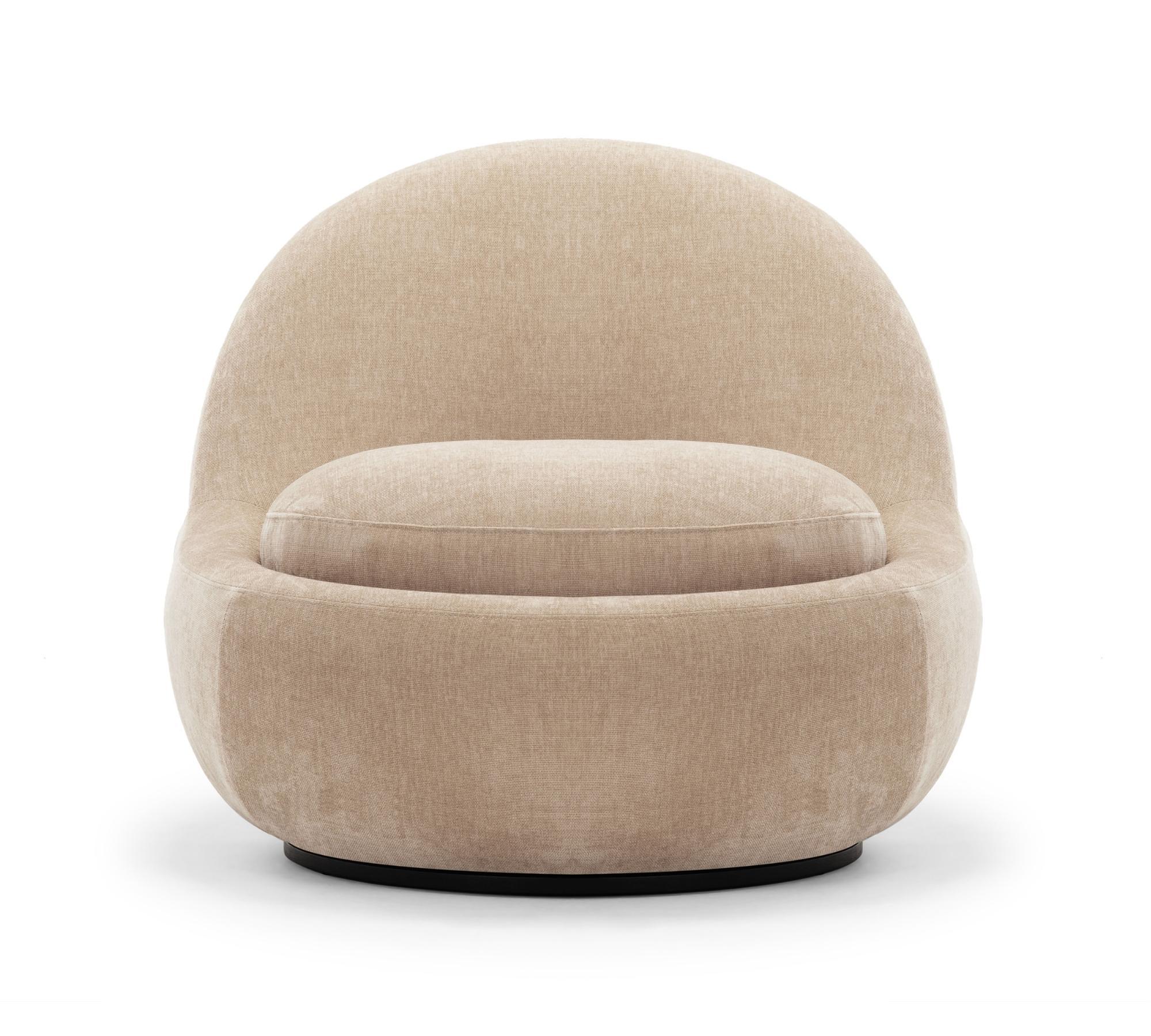Babette Armchair Danny Cream 1