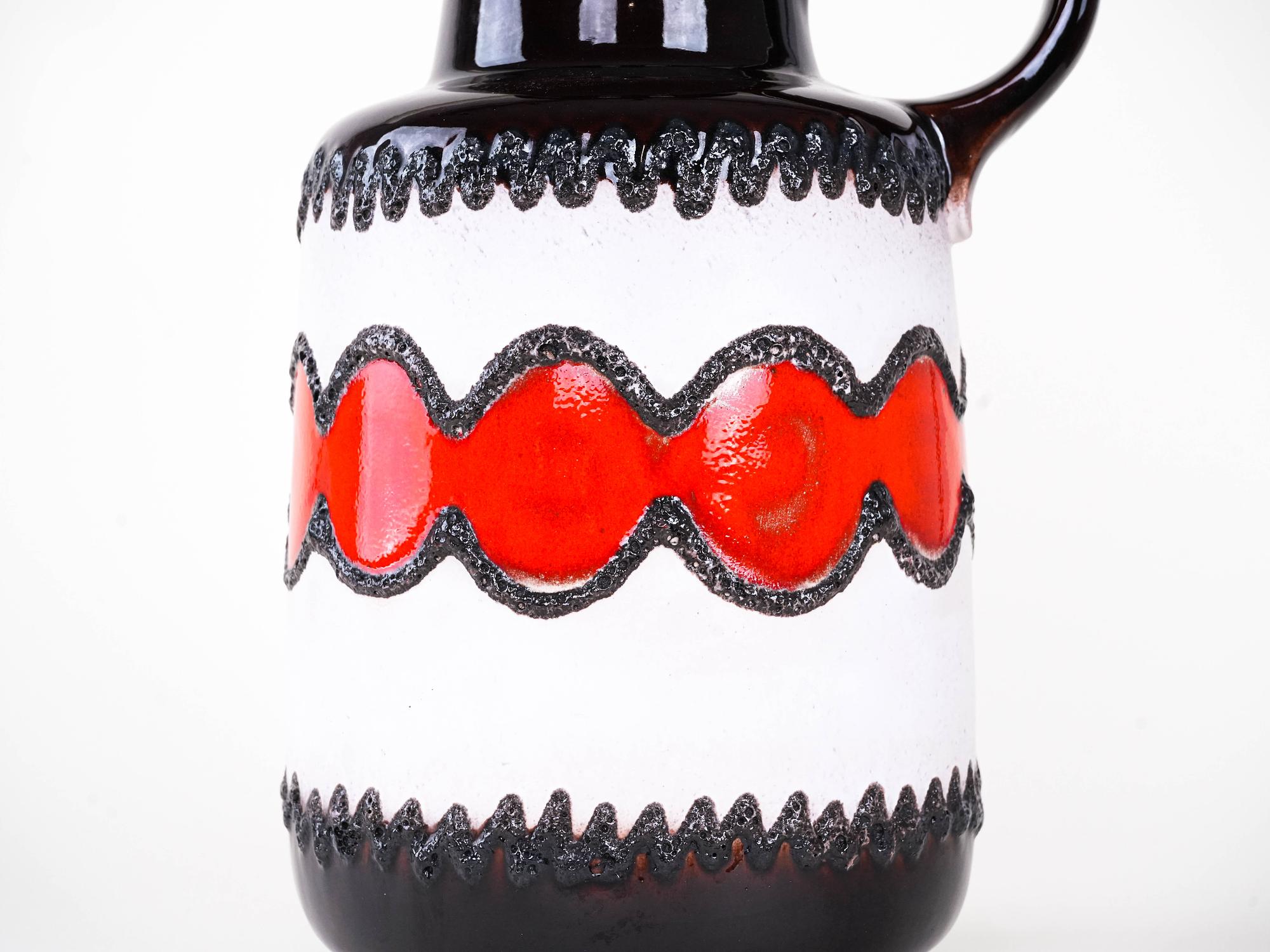 Keramikvase mit Henkel 1960er Jahre 2