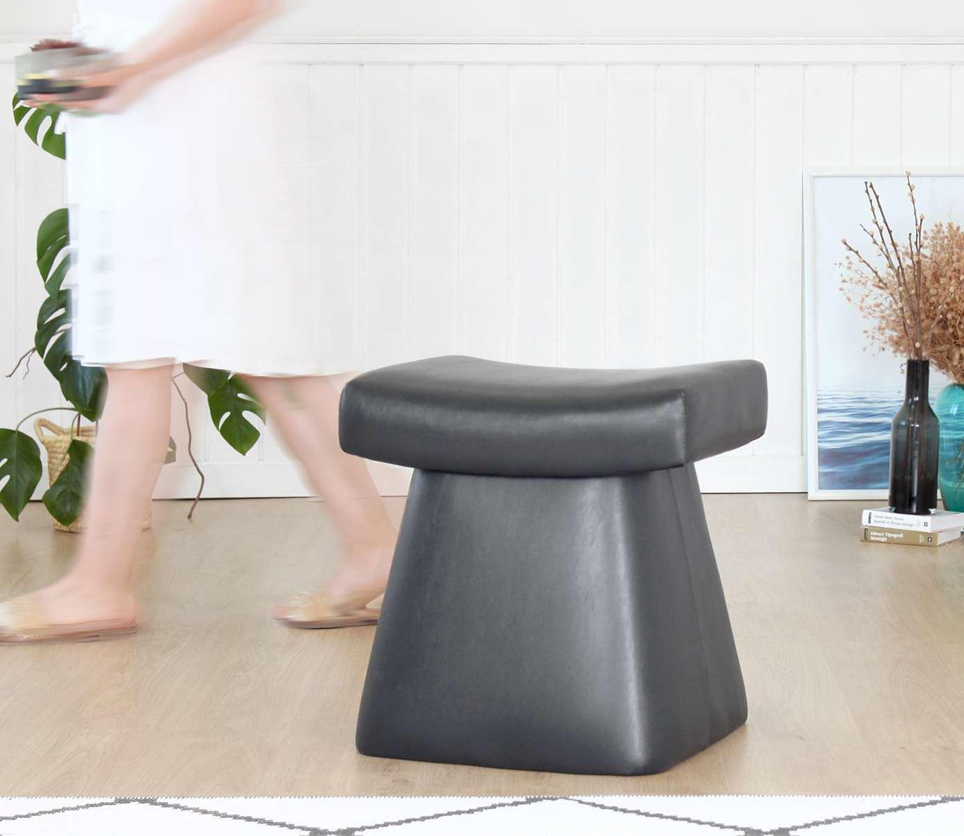 Dambert Stool Faux Leather Black 2