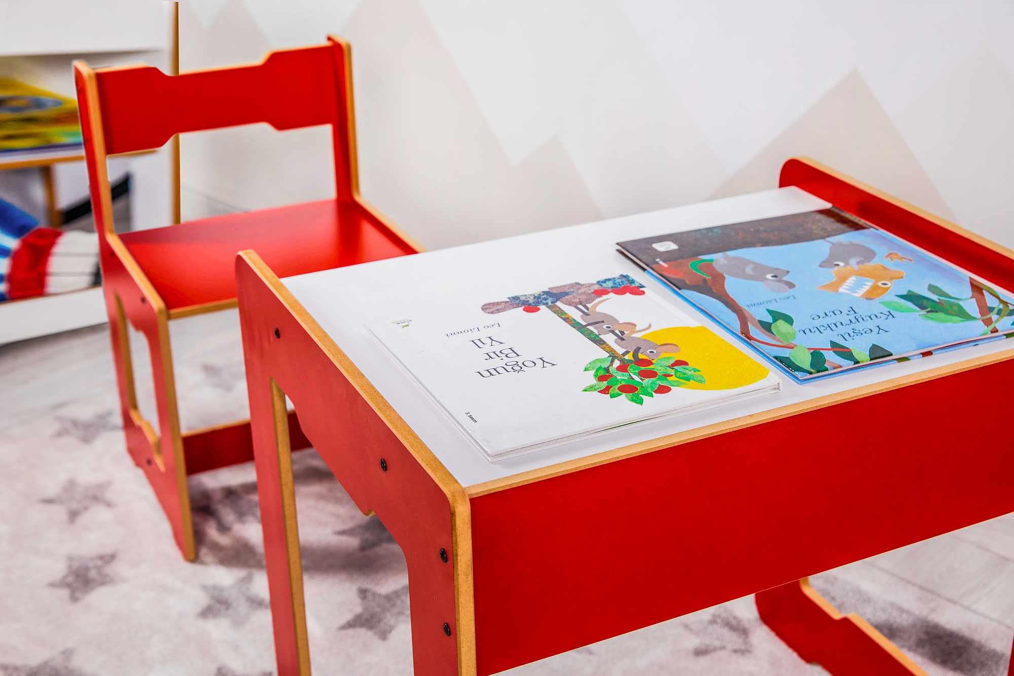 Children's table set of 2 MDF Red White 6