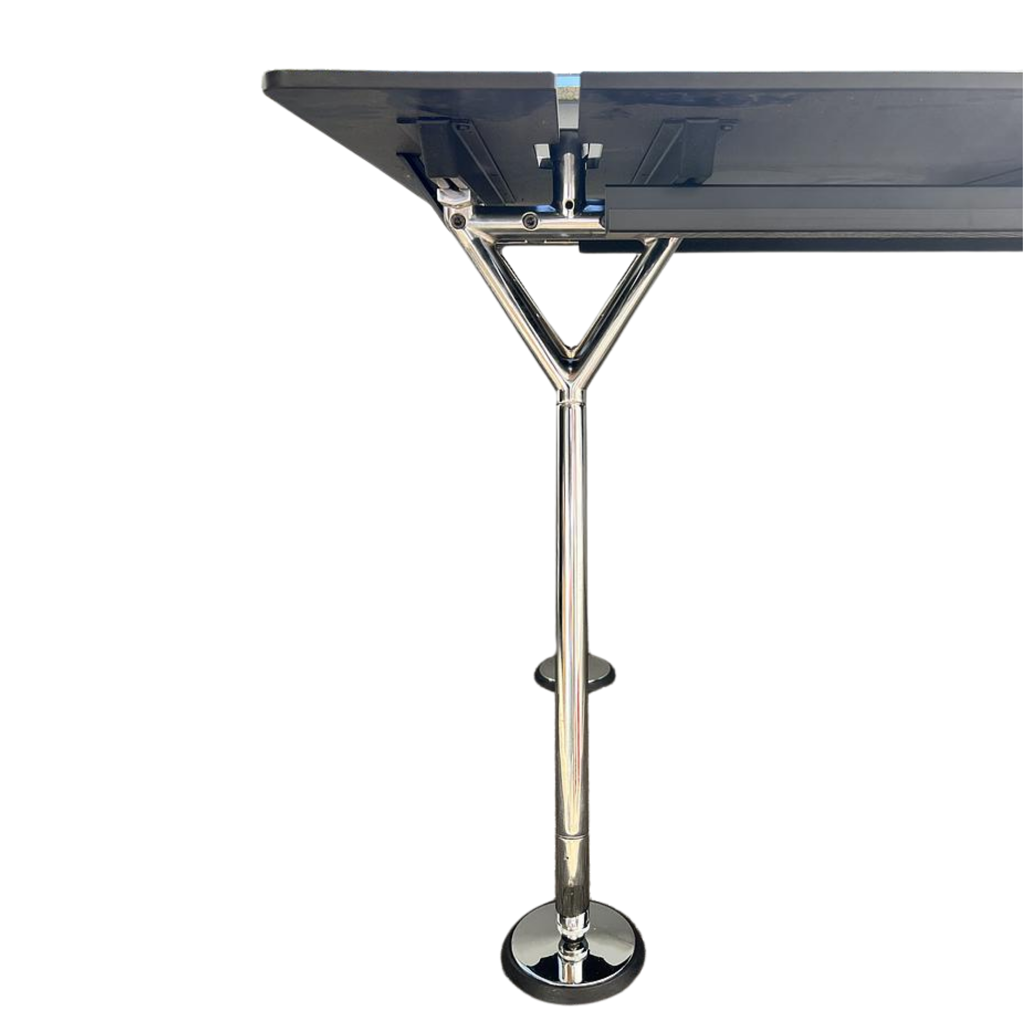 Nomos Desk by Norman Foster 1