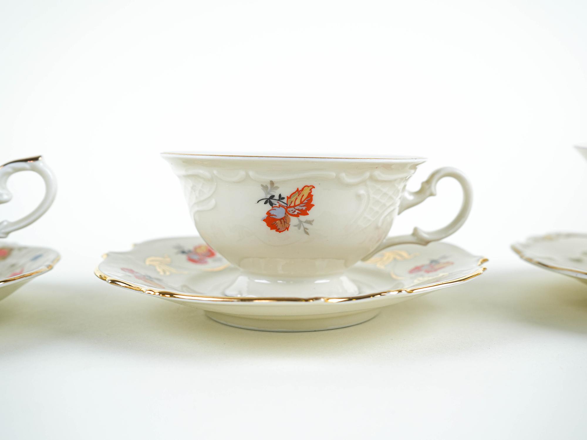 Porcelain cup set 20th century 14