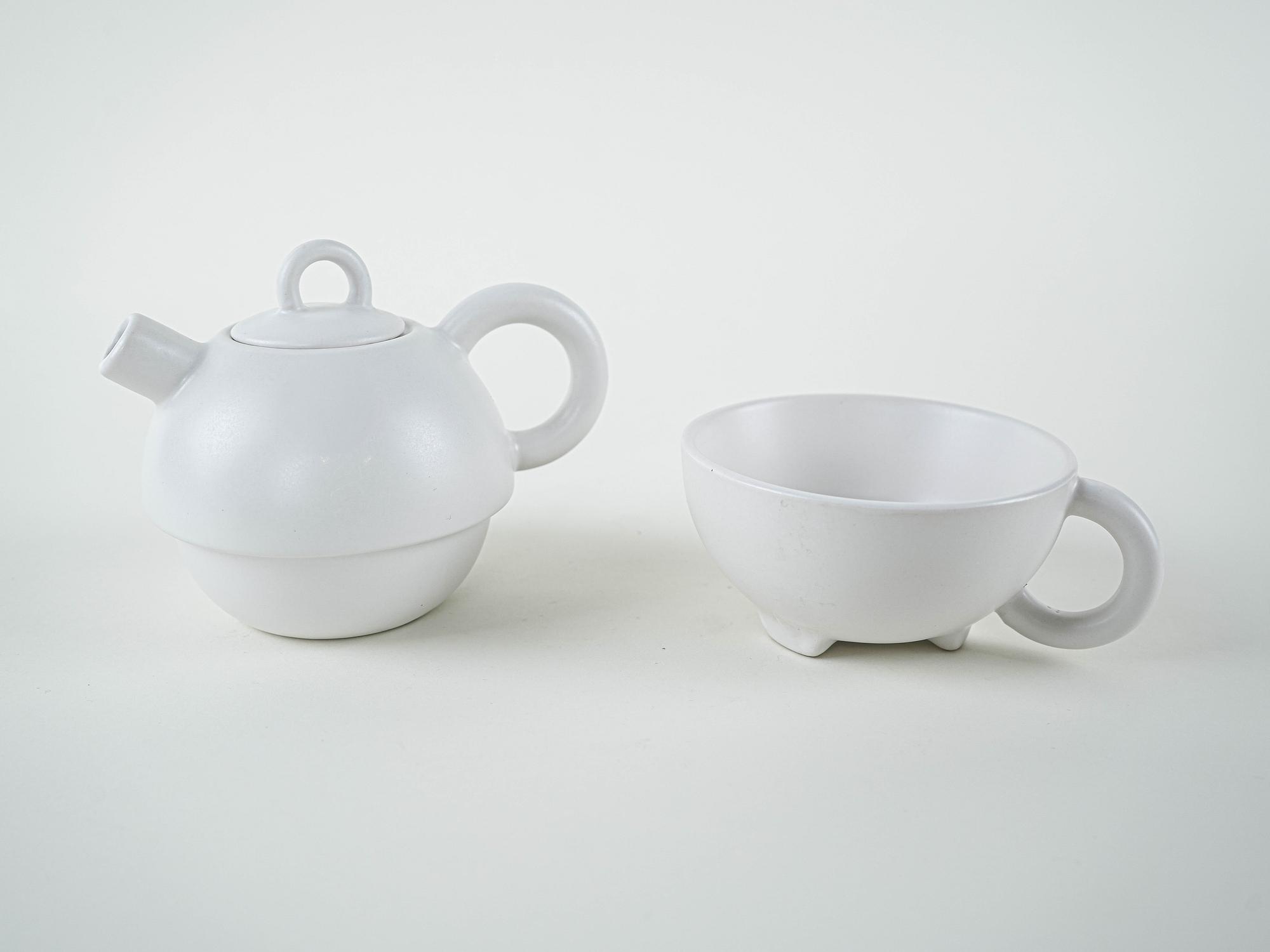 Tea and cup set 1990s 5