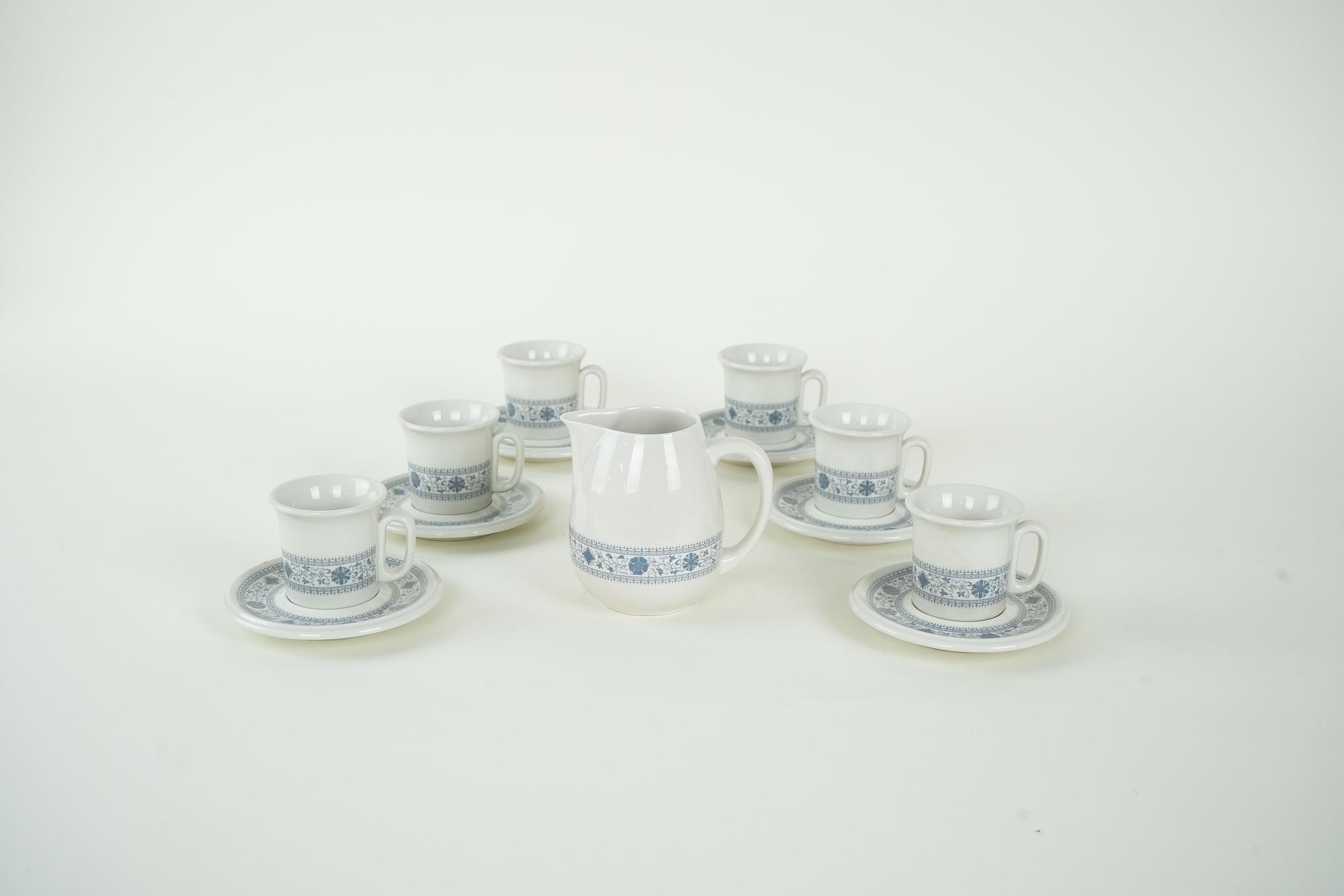 Vintage Tee 13er Set  Porzellan Elfenbein Blau 1970er Jahre 2