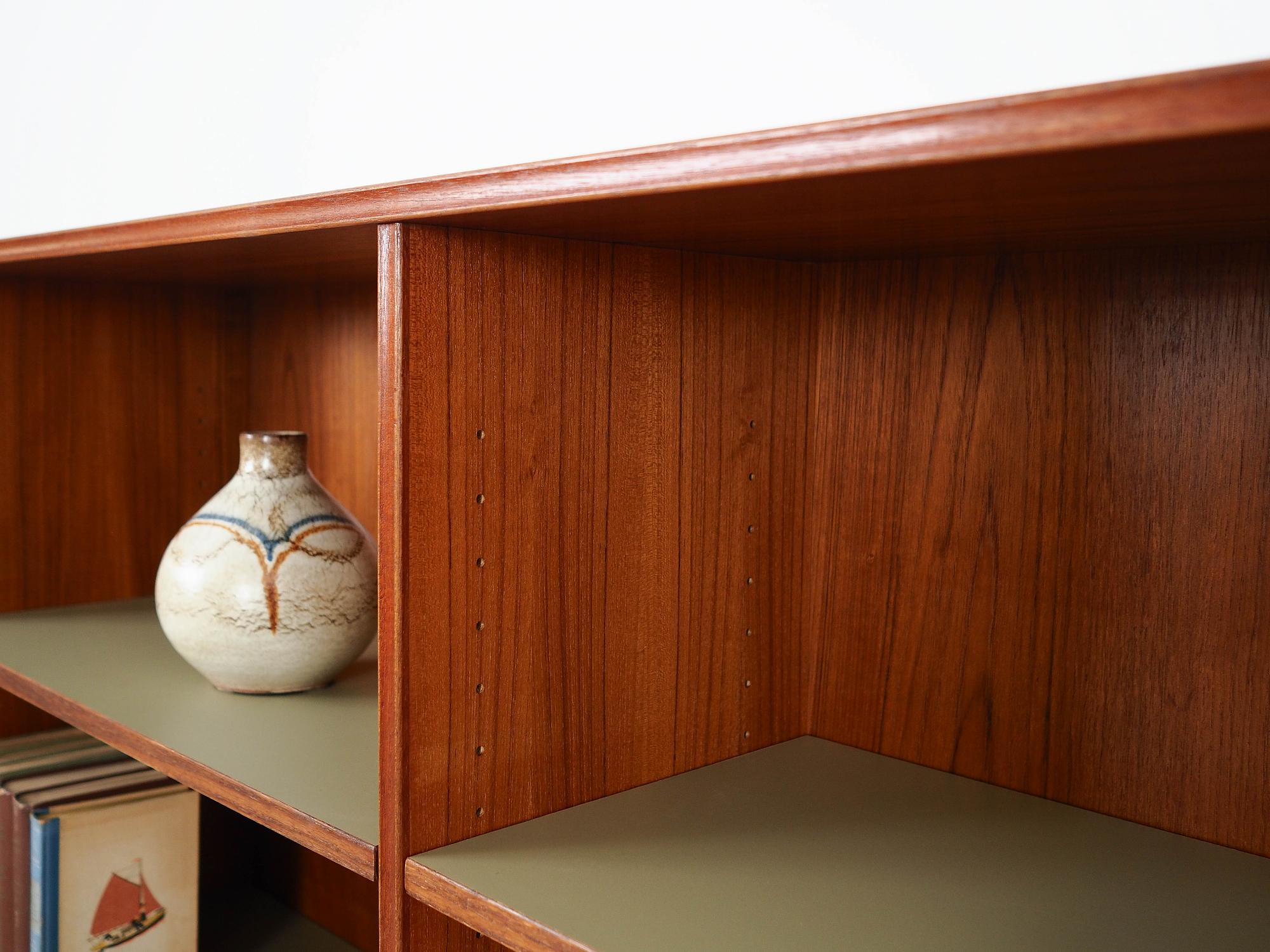 RT Furniture Bookshelf Teak Veneer 1970s 7