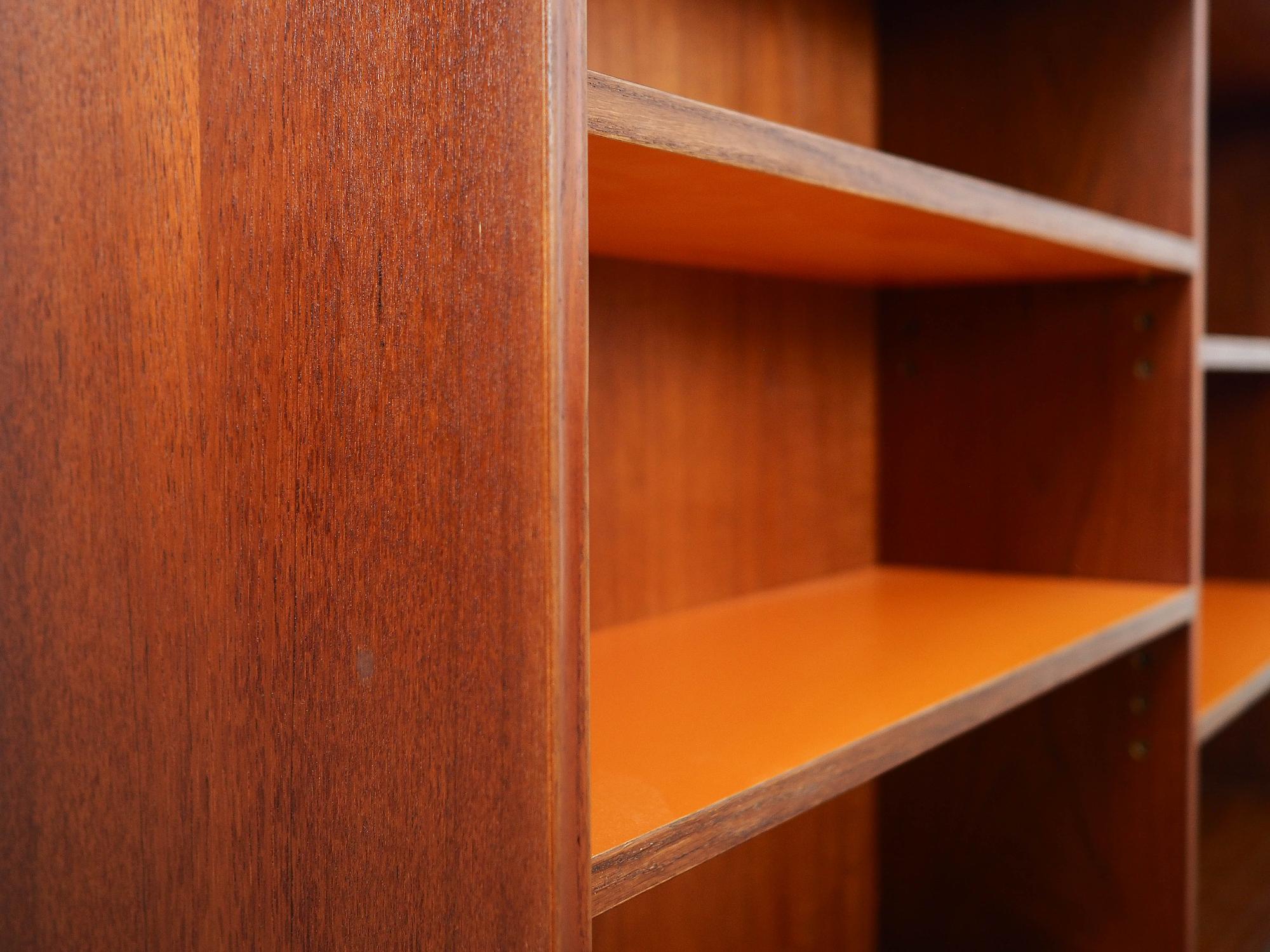 RT Furniture Bookshelf Teak Veneer 1970s 13