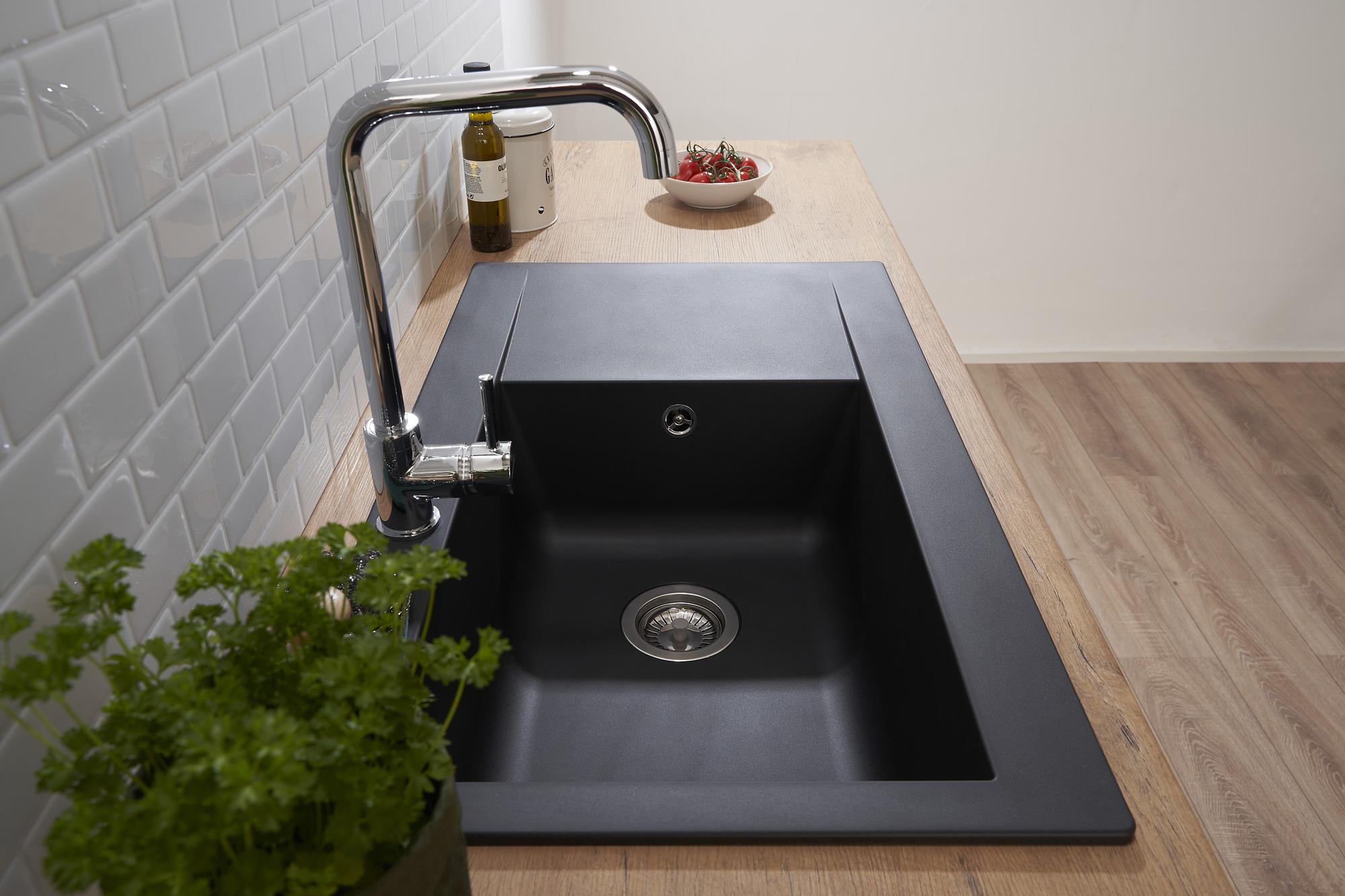 Denver Kitchen Sink Variant A Black 4