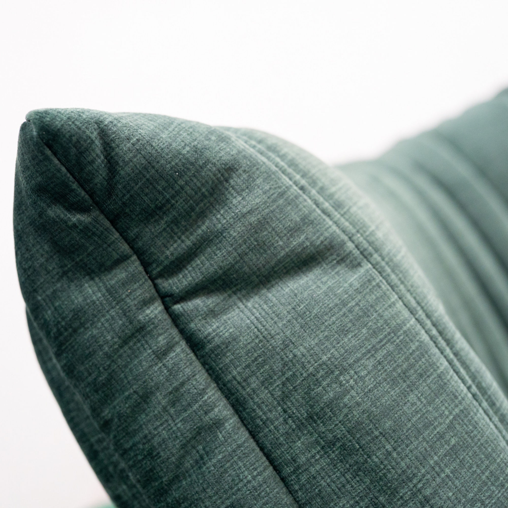 Togo Armchair Rib Velvet Spruce Green 8