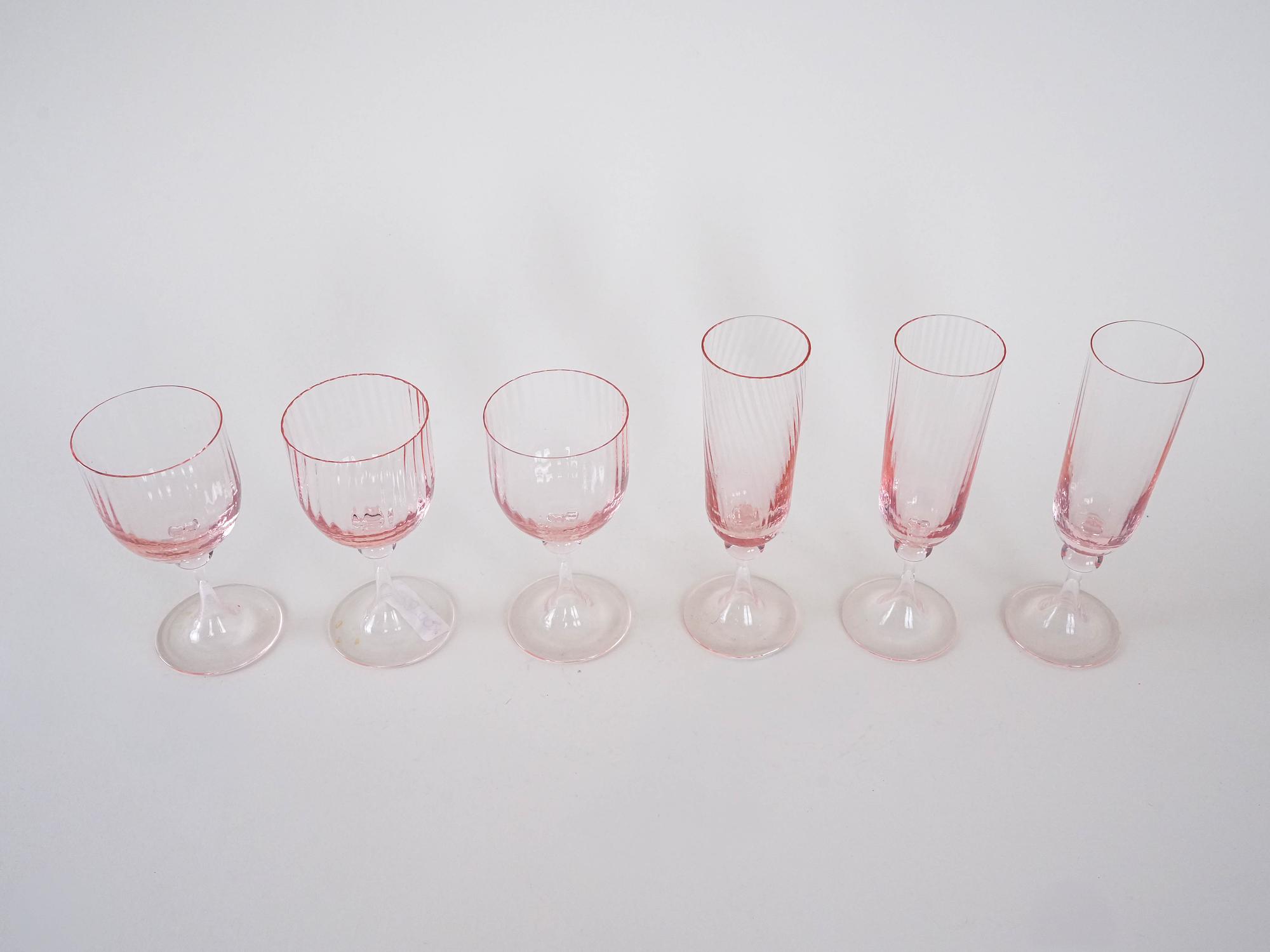 Glass Set Pink 1970s 4