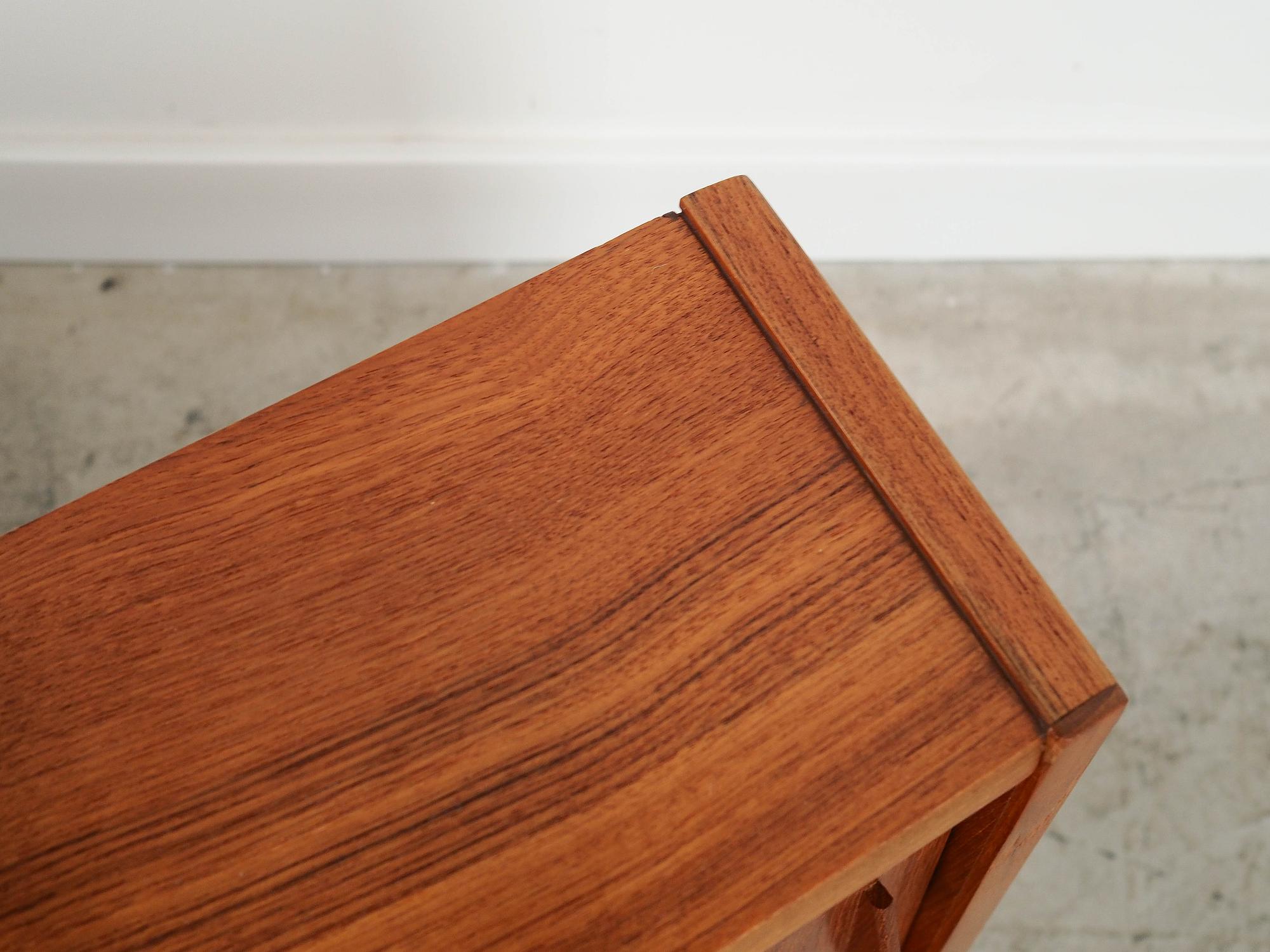 Vintage Teak-Schrank Braun 1970 Jahre 8