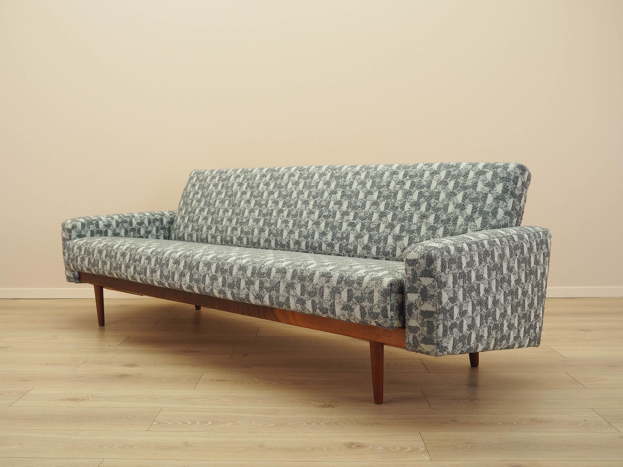 Sleeper sofa grey 2