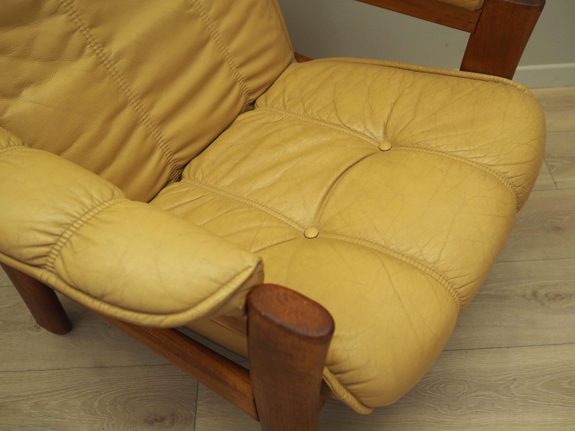 Armchair Teak Wood Leather Yellow 1960s 11
