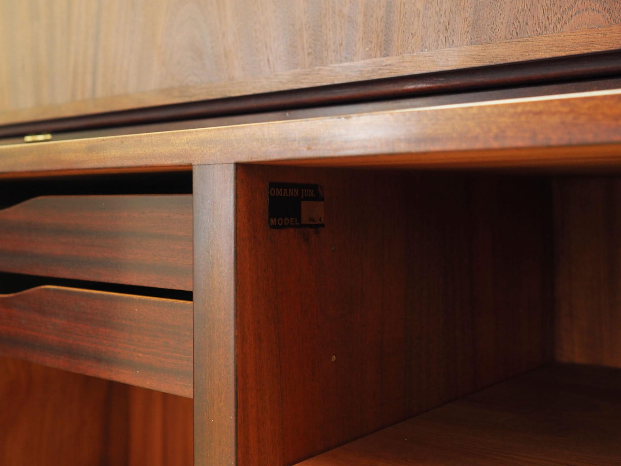 Mahogany bookcase 1970s 14