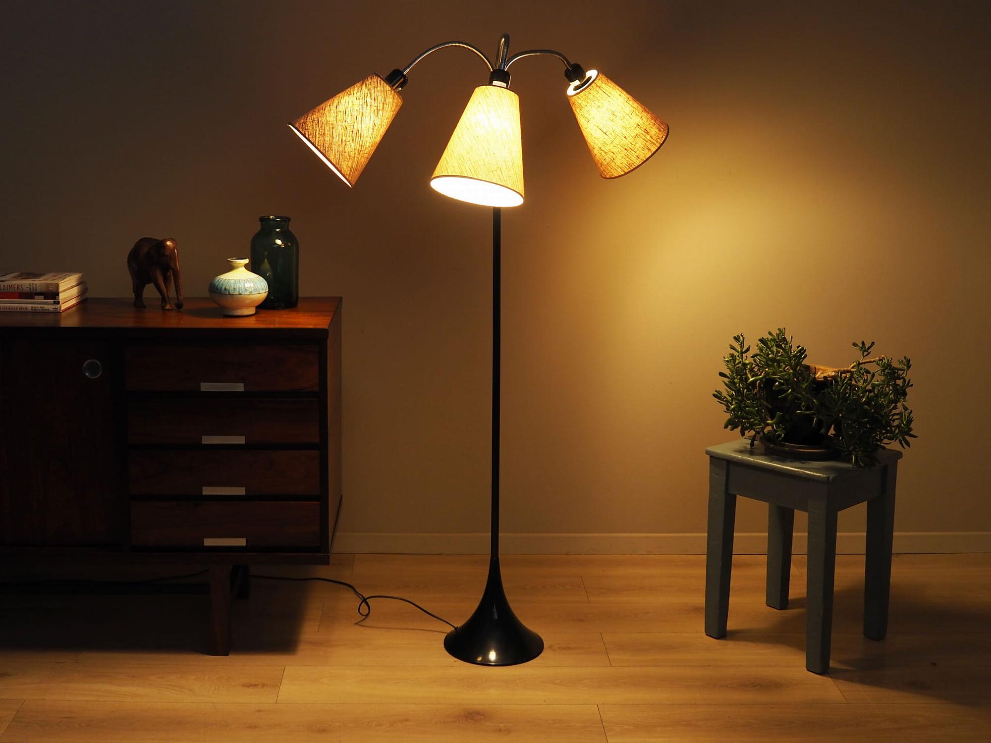 Vintage Lampada da terra Metallo Tessuto Bianco Anni '70 10