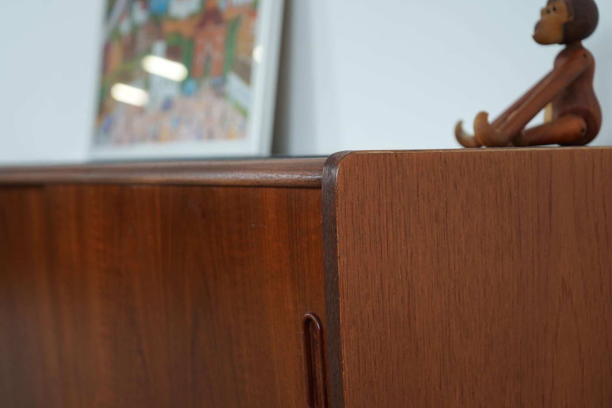 Sideboard Teakholz 1970er Jahre 10