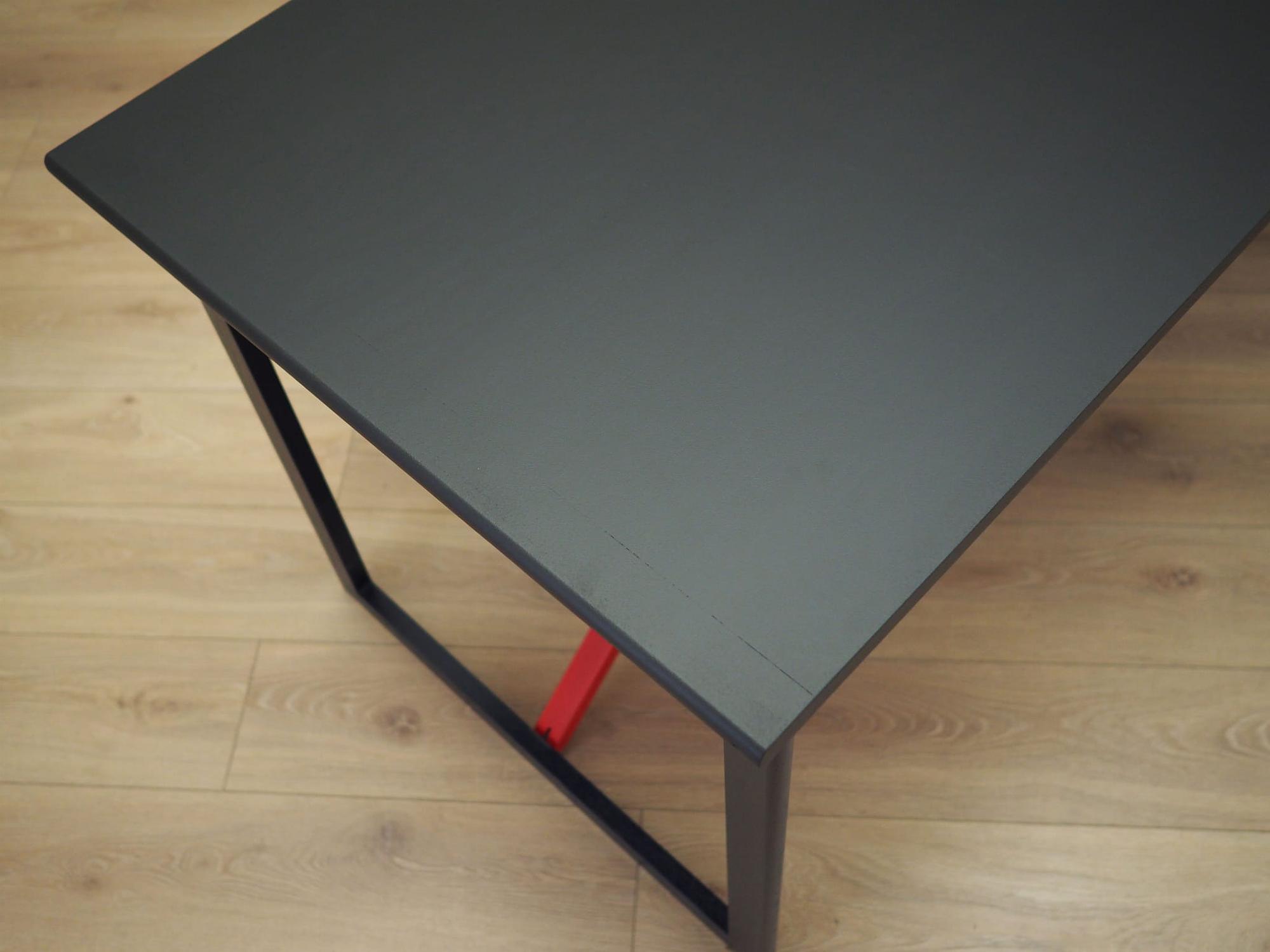Desk Acacia wood 1980s 13