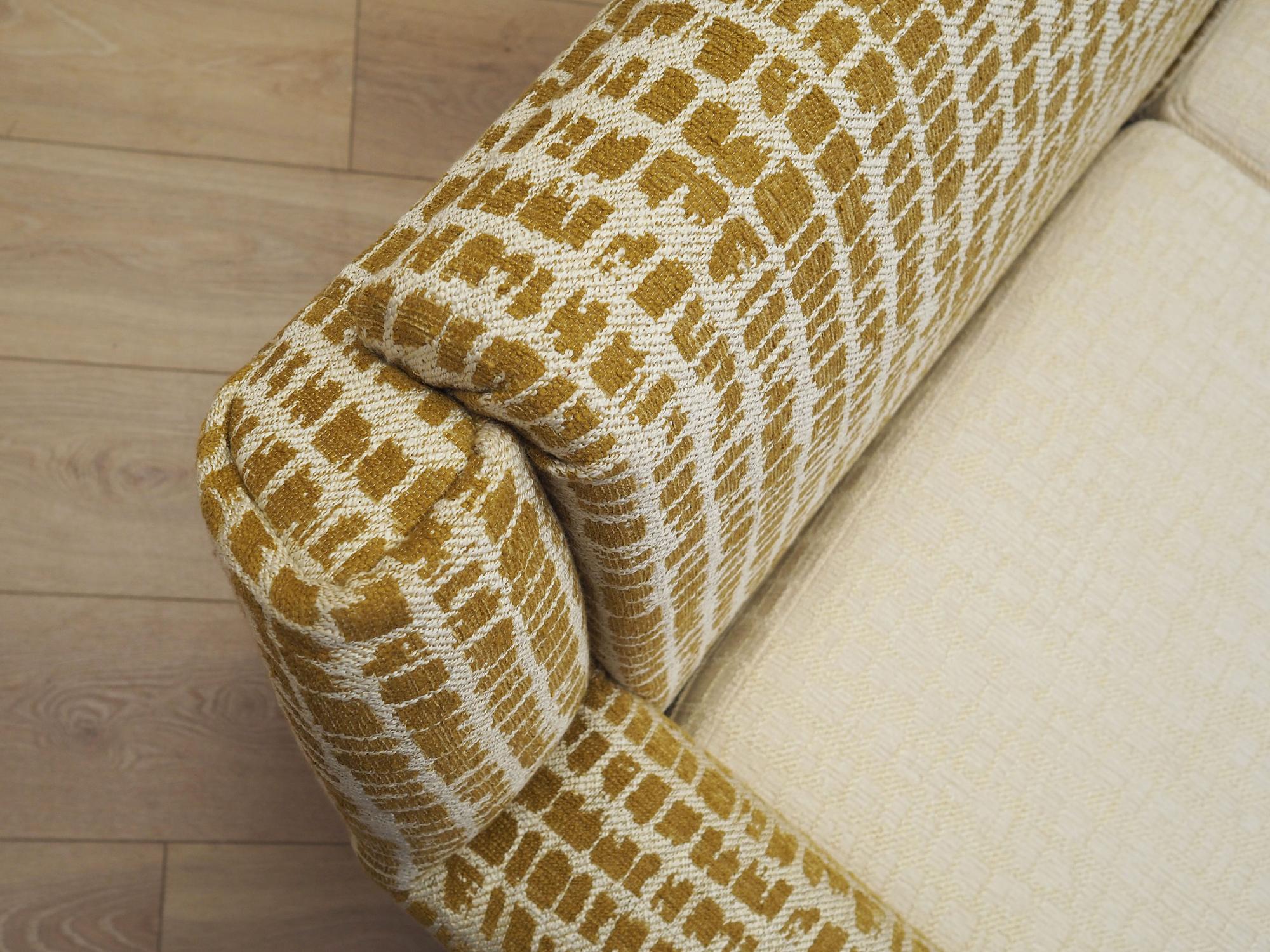 3-seater sofa1970s 10