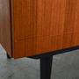 Armadio in teak marrone anni '70 10