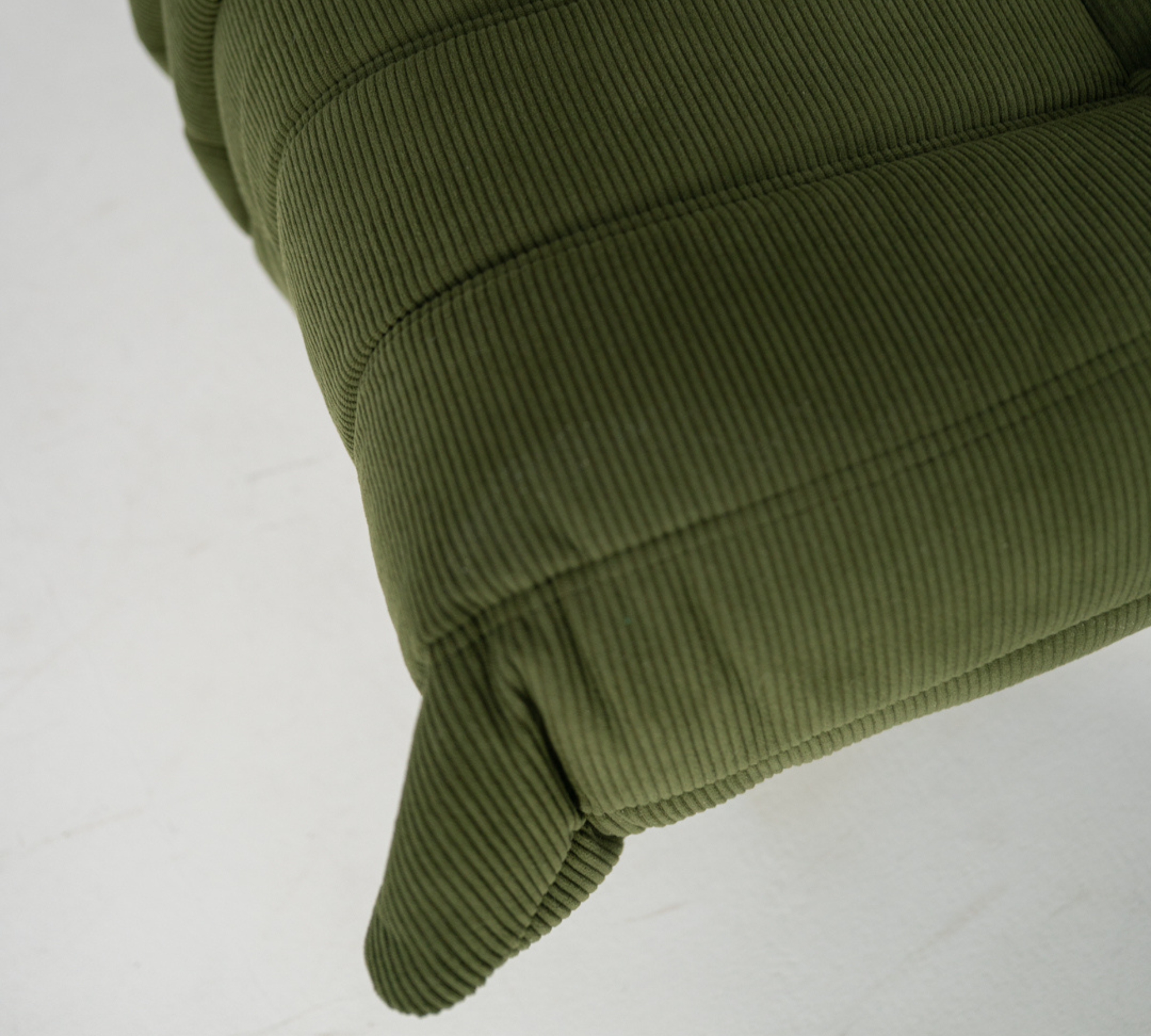 Togo 2-Sitzer Sofa Cord Lodengrün 4
