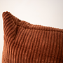 Togo Sessel Cord Umber 8