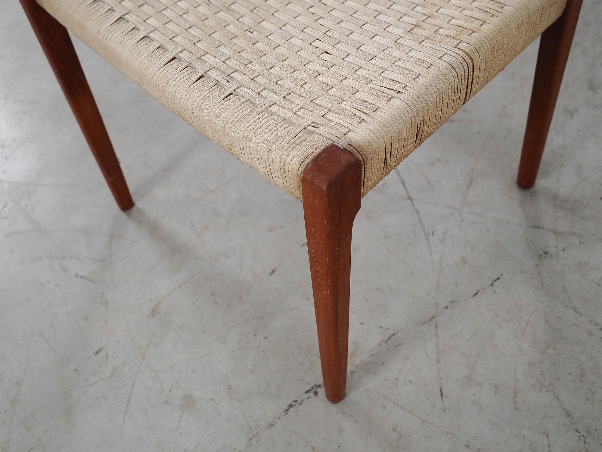 Teak wood chair 1960s 11