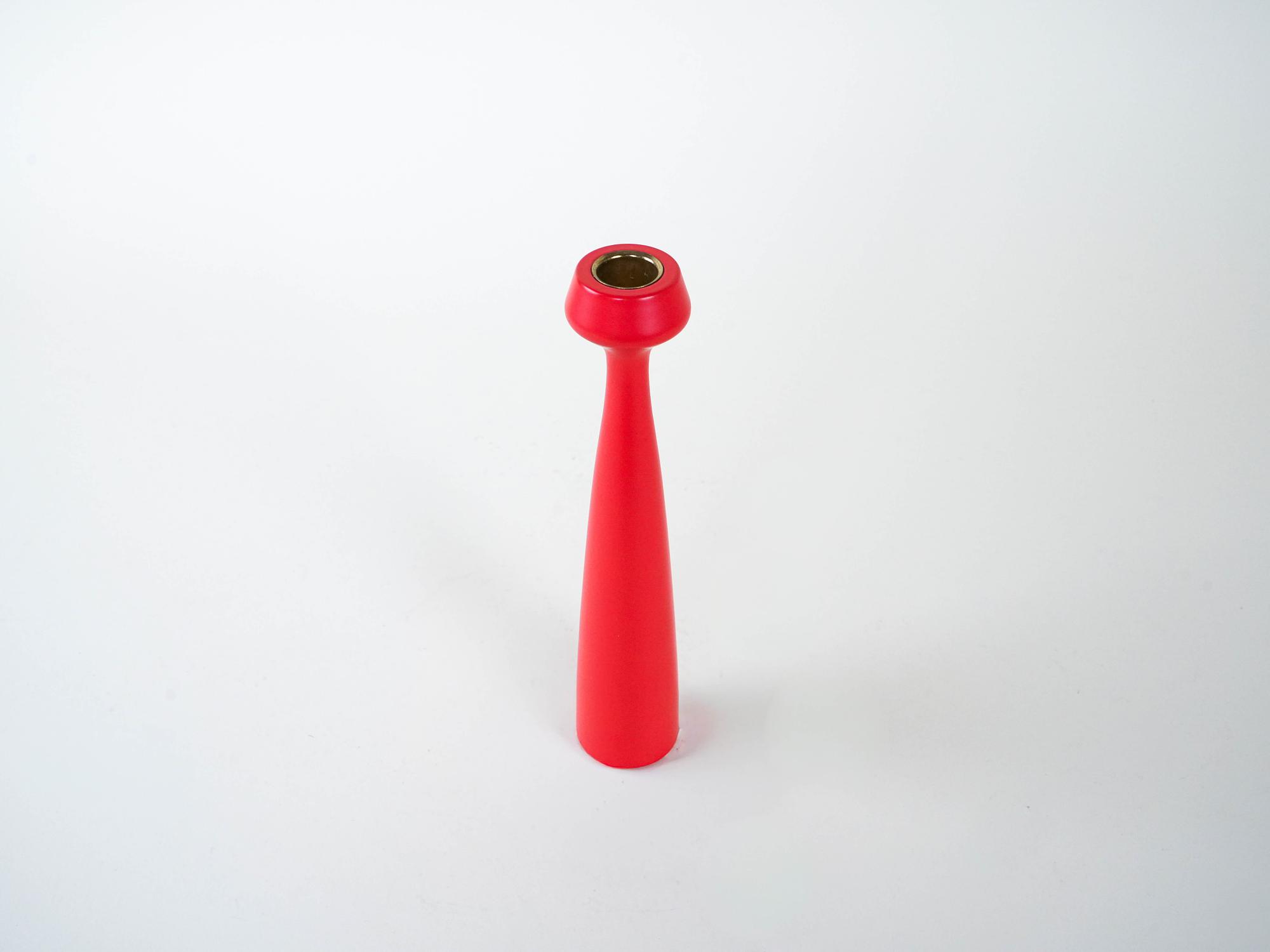 Candlestick 1990s Red 3