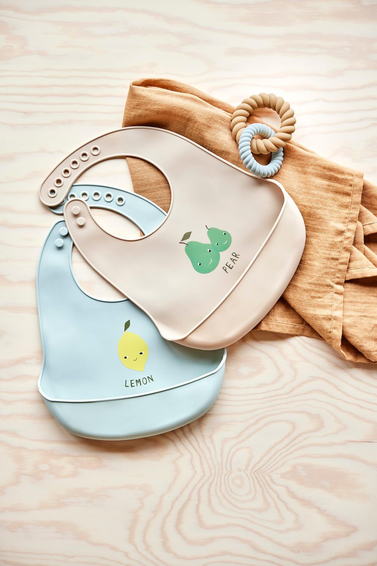 2x Yummy Bibs Silicone Green 1