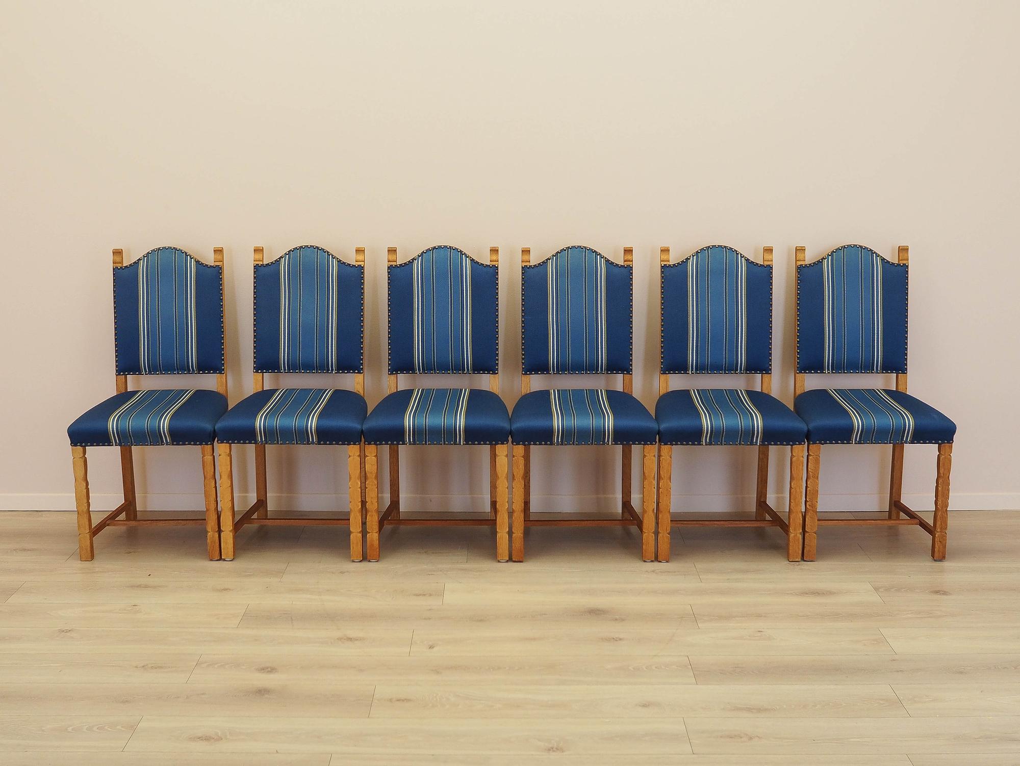 Set of six oak chairs 1960s 14