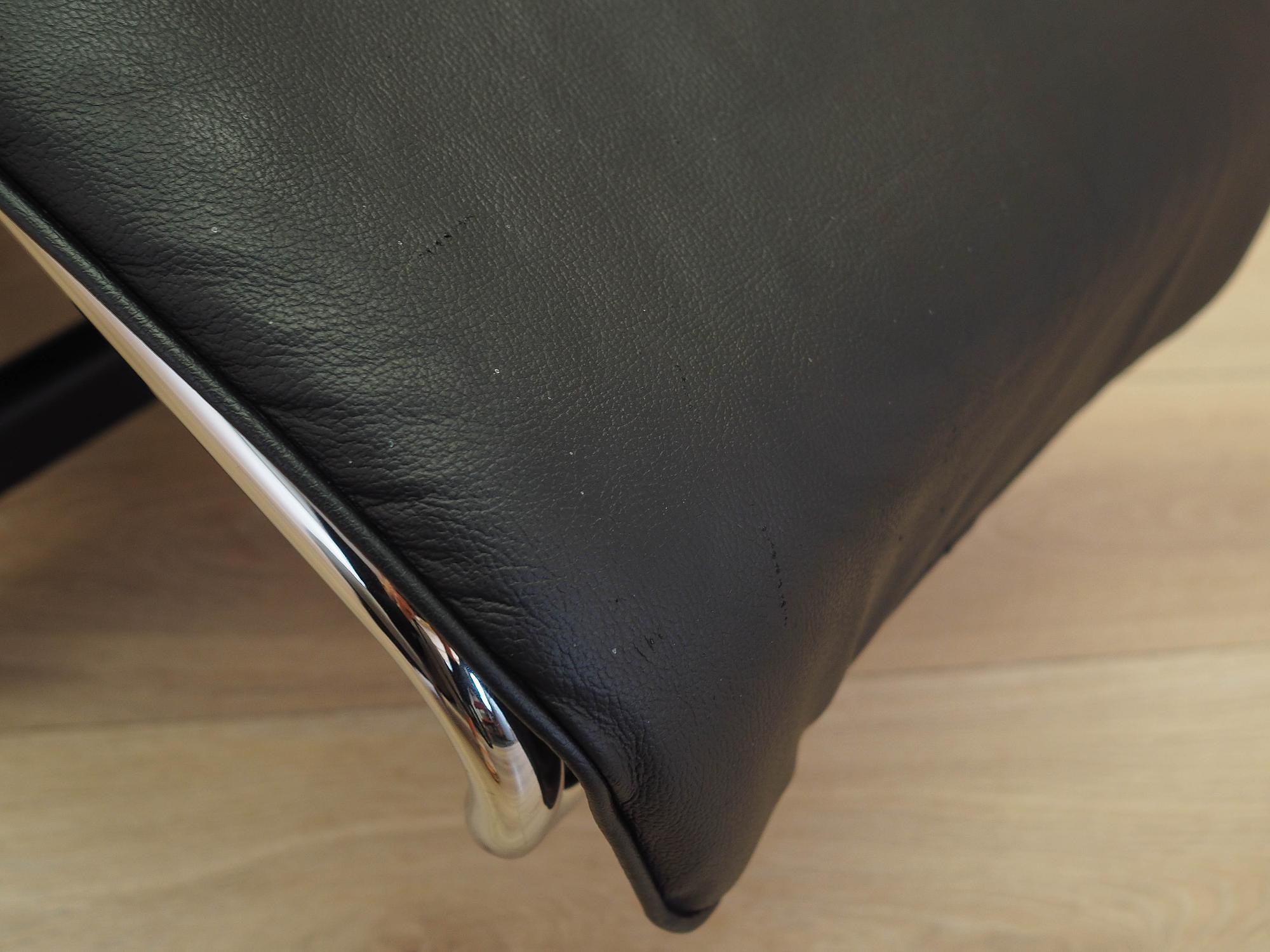 Leather chaise longue in LC4 style 1980s 9