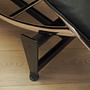 Chaiselongue in pelle in stile LC4 anni '80 8