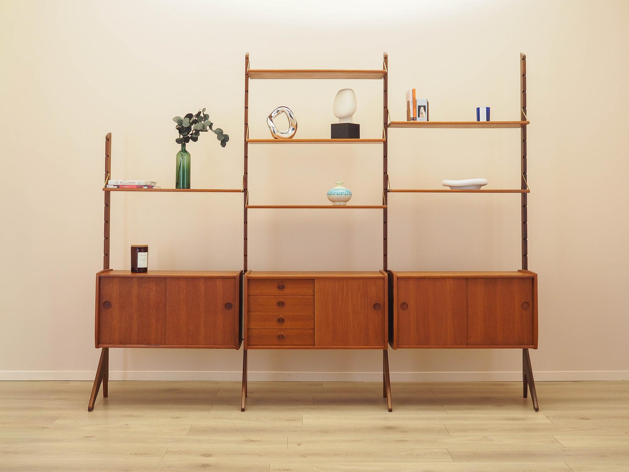 Modular teak shelving system 1960s 1