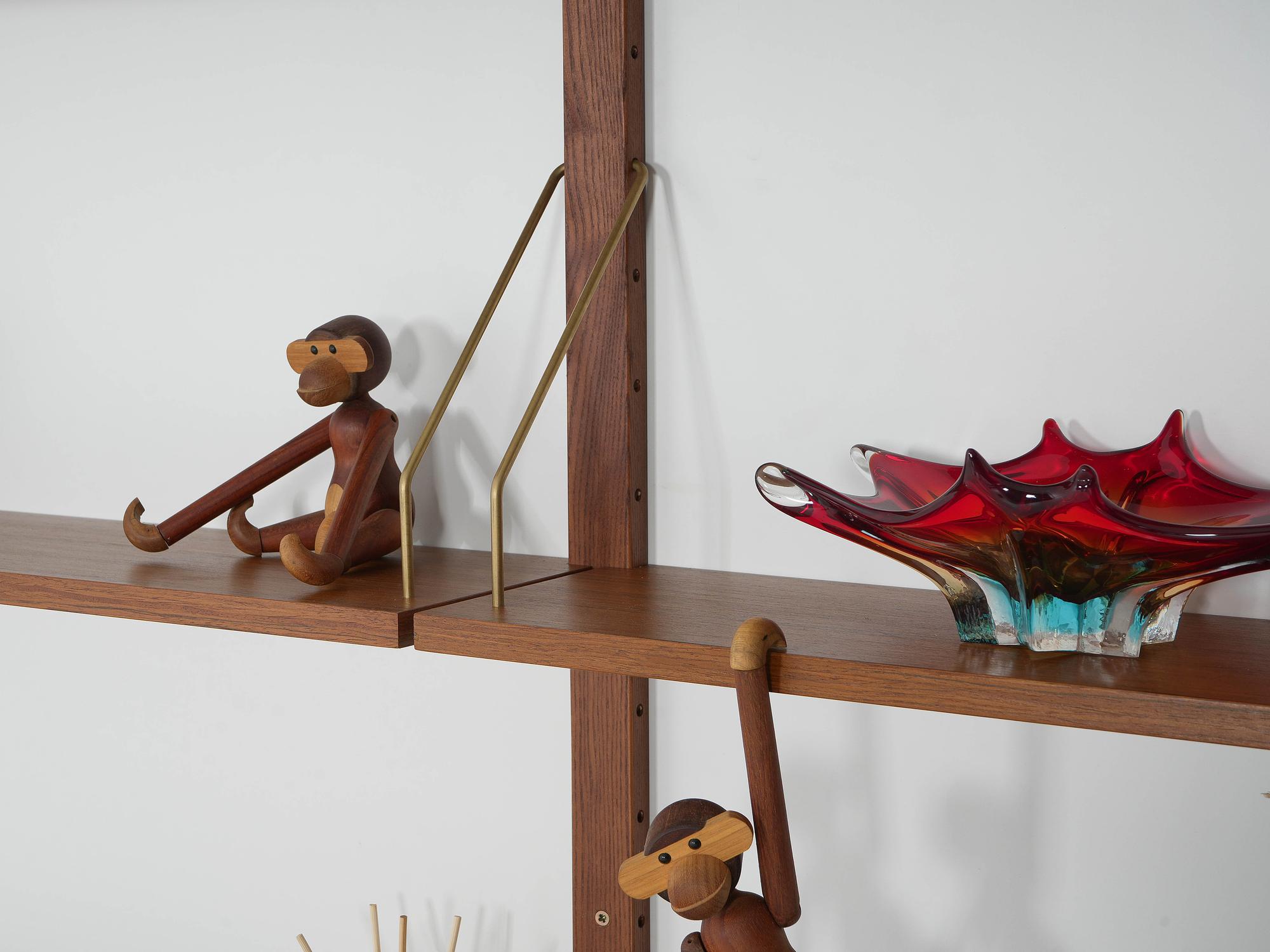 Teak shelving system 1960s 10