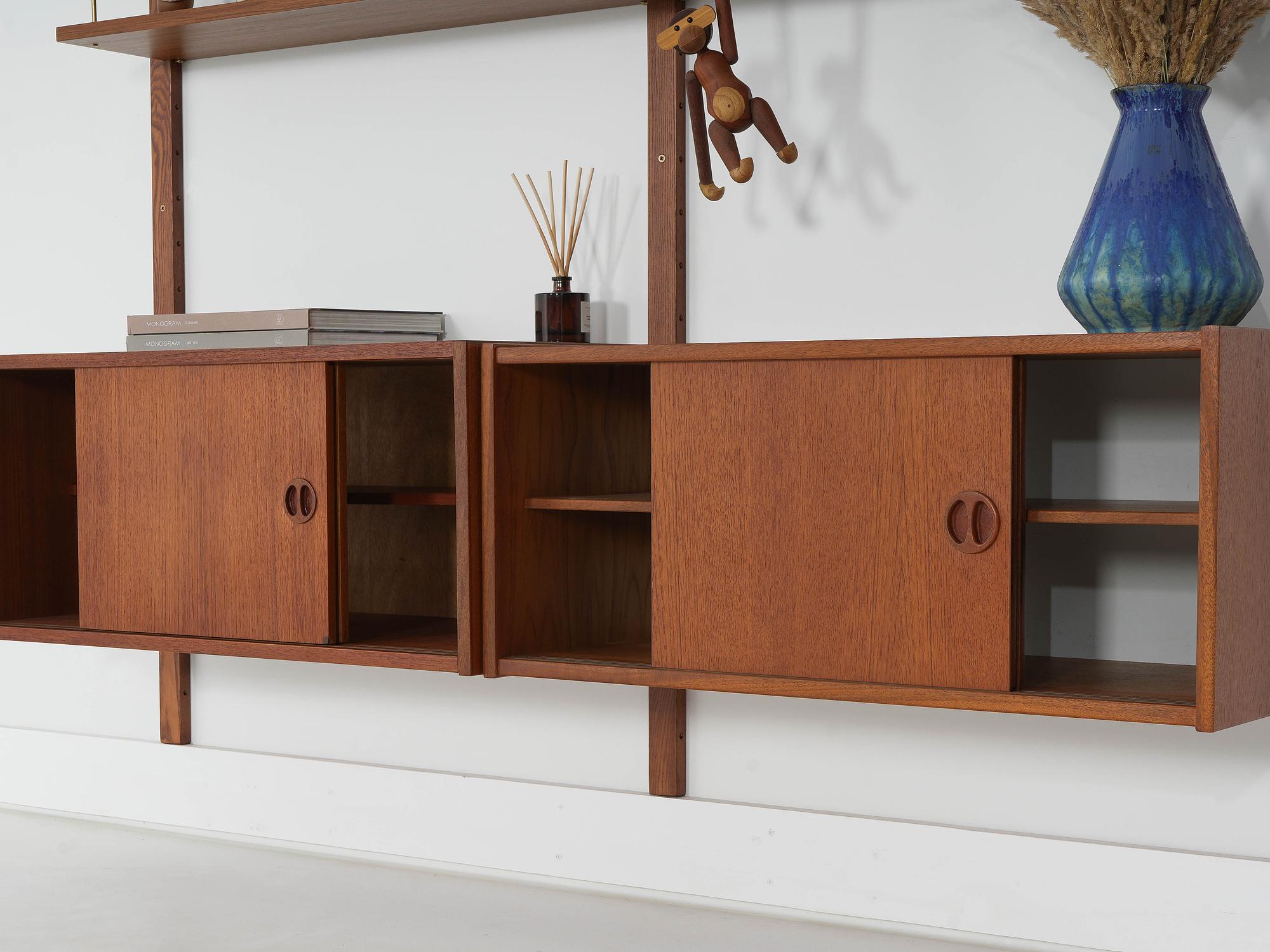 Teak shelving system 1960s 11